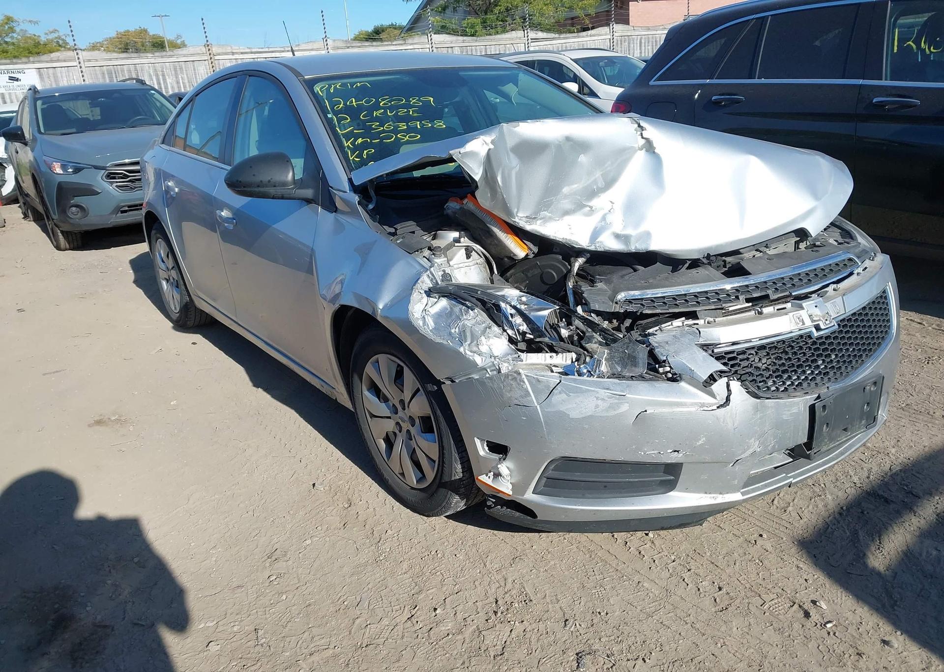 2012 CHEVROLET CRUZE LS