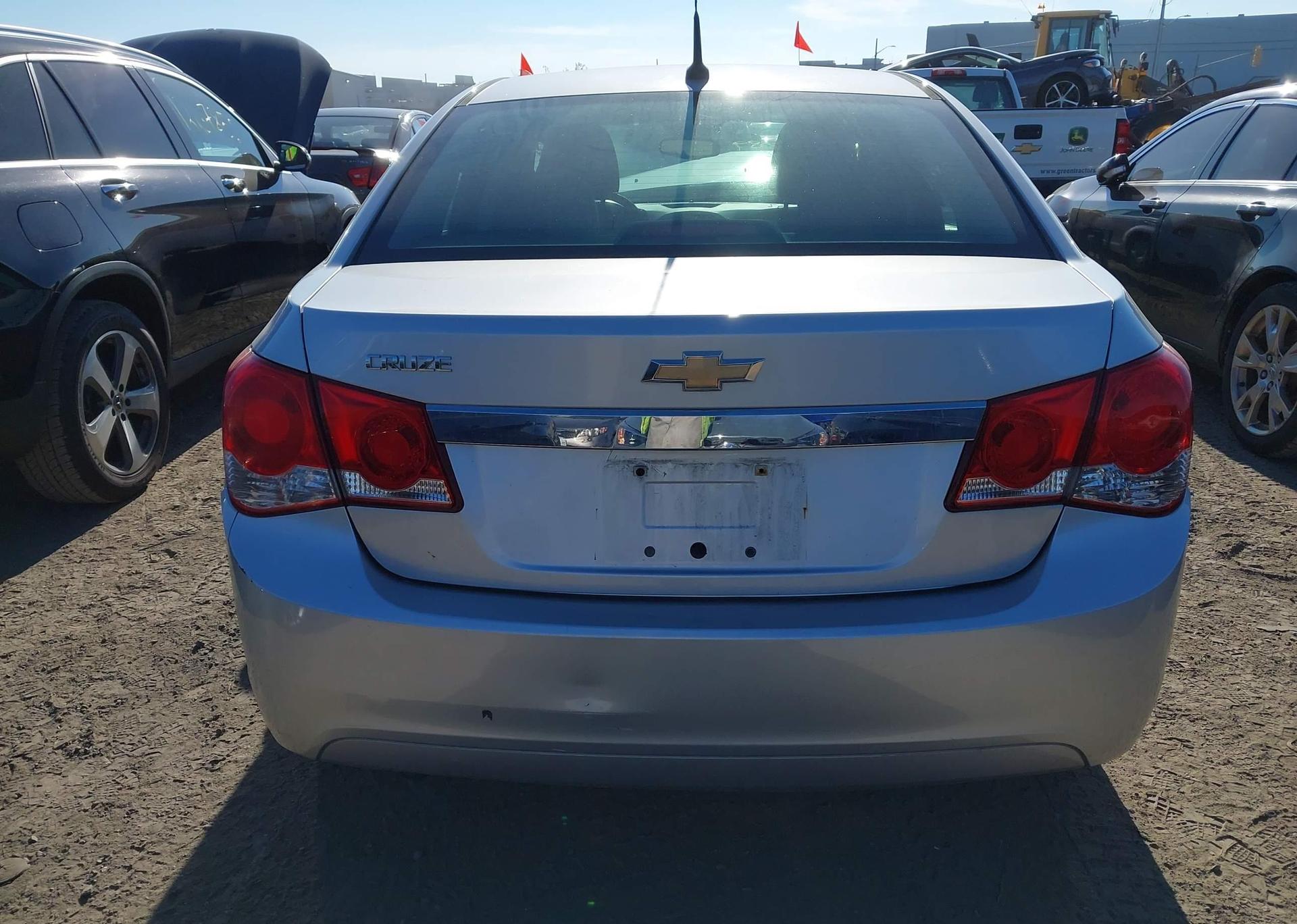 2012 CHEVROLET CRUZE LS