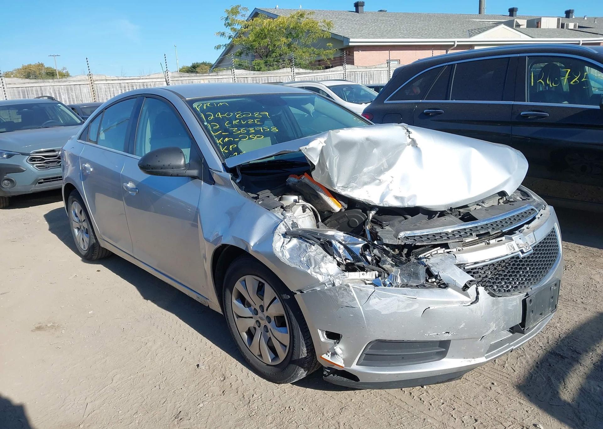 2012 CHEVROLET CRUZE LS