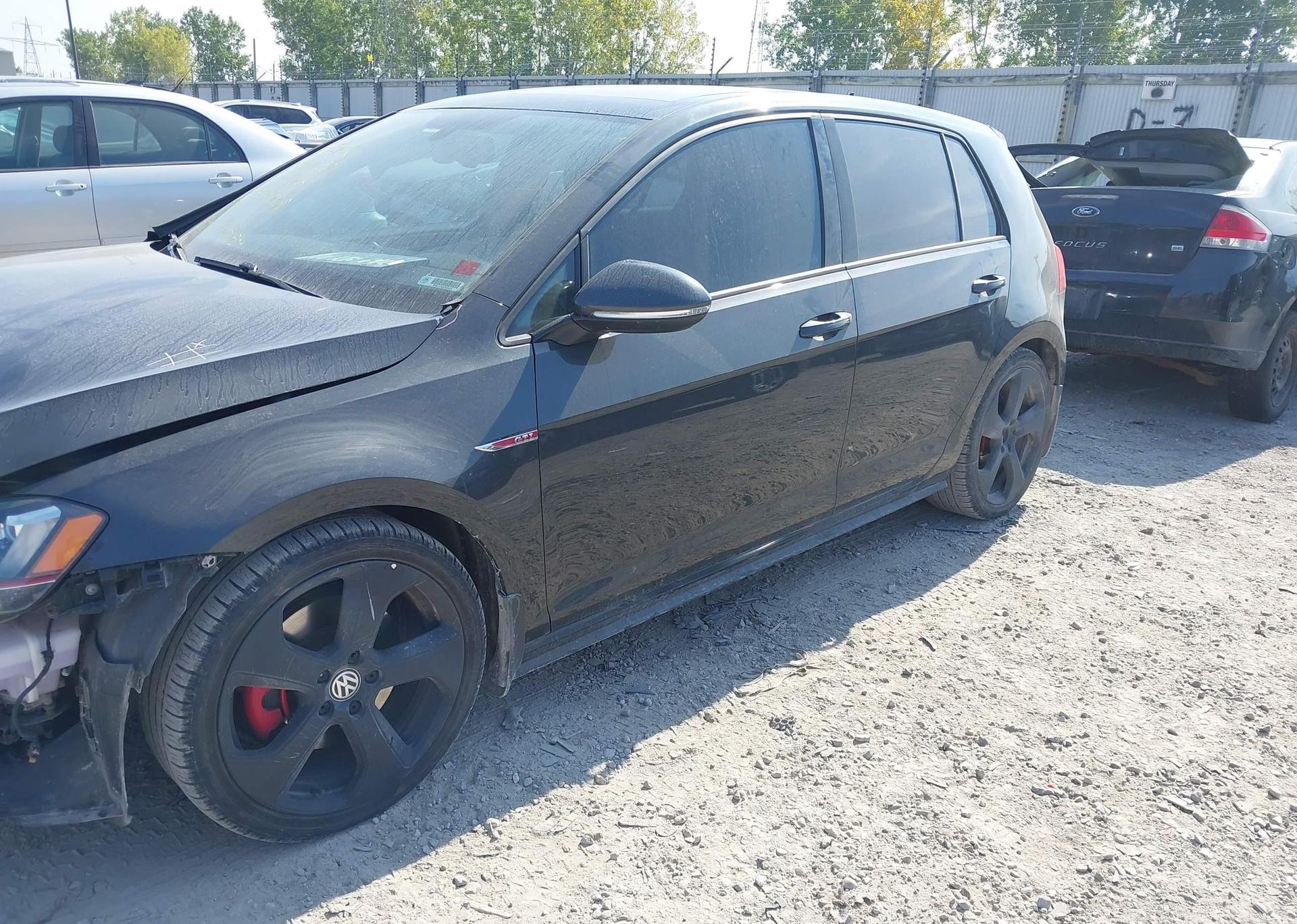2016 VOLKSWAGEN GOLF GTI