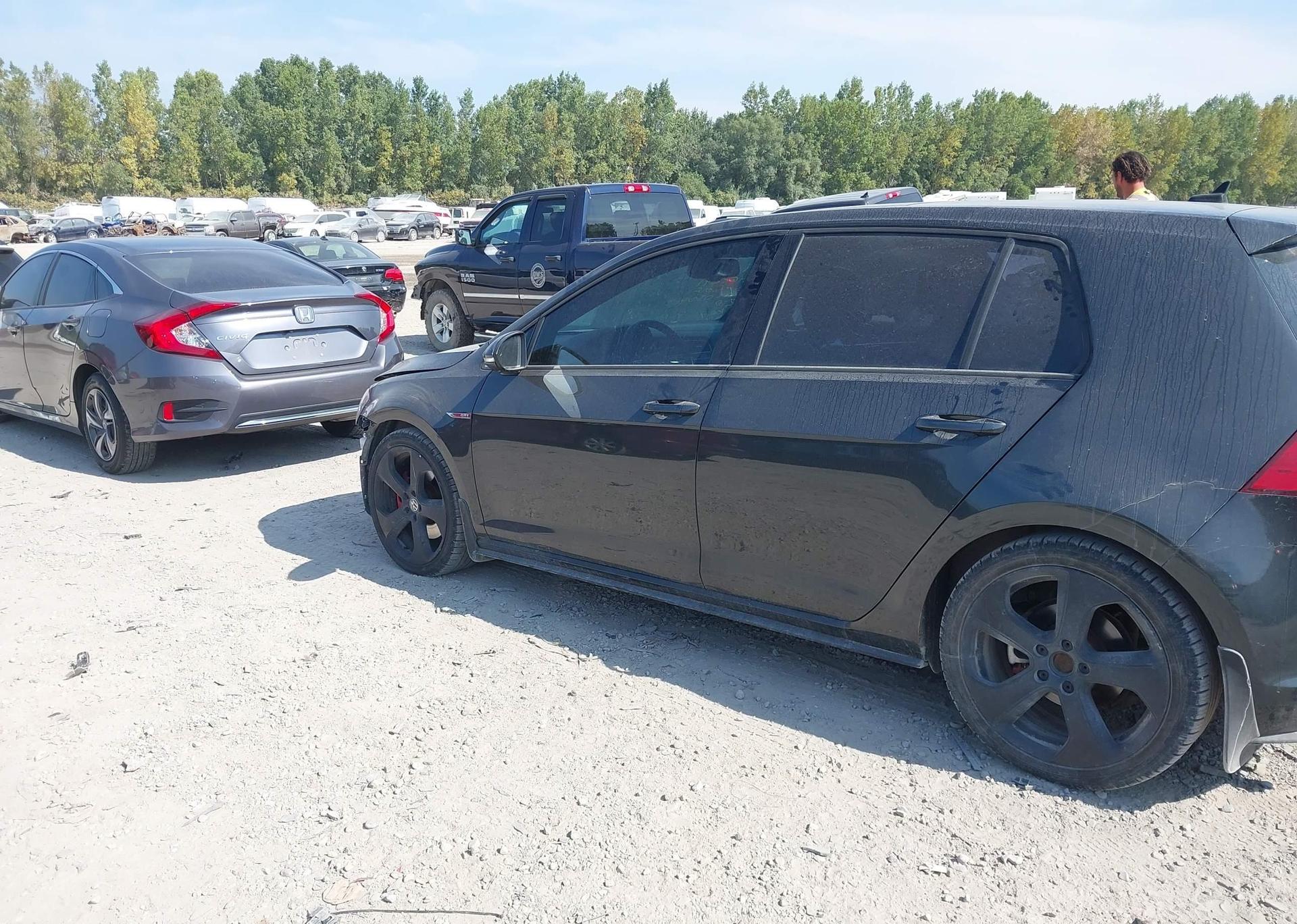 2016 VOLKSWAGEN GOLF GTI