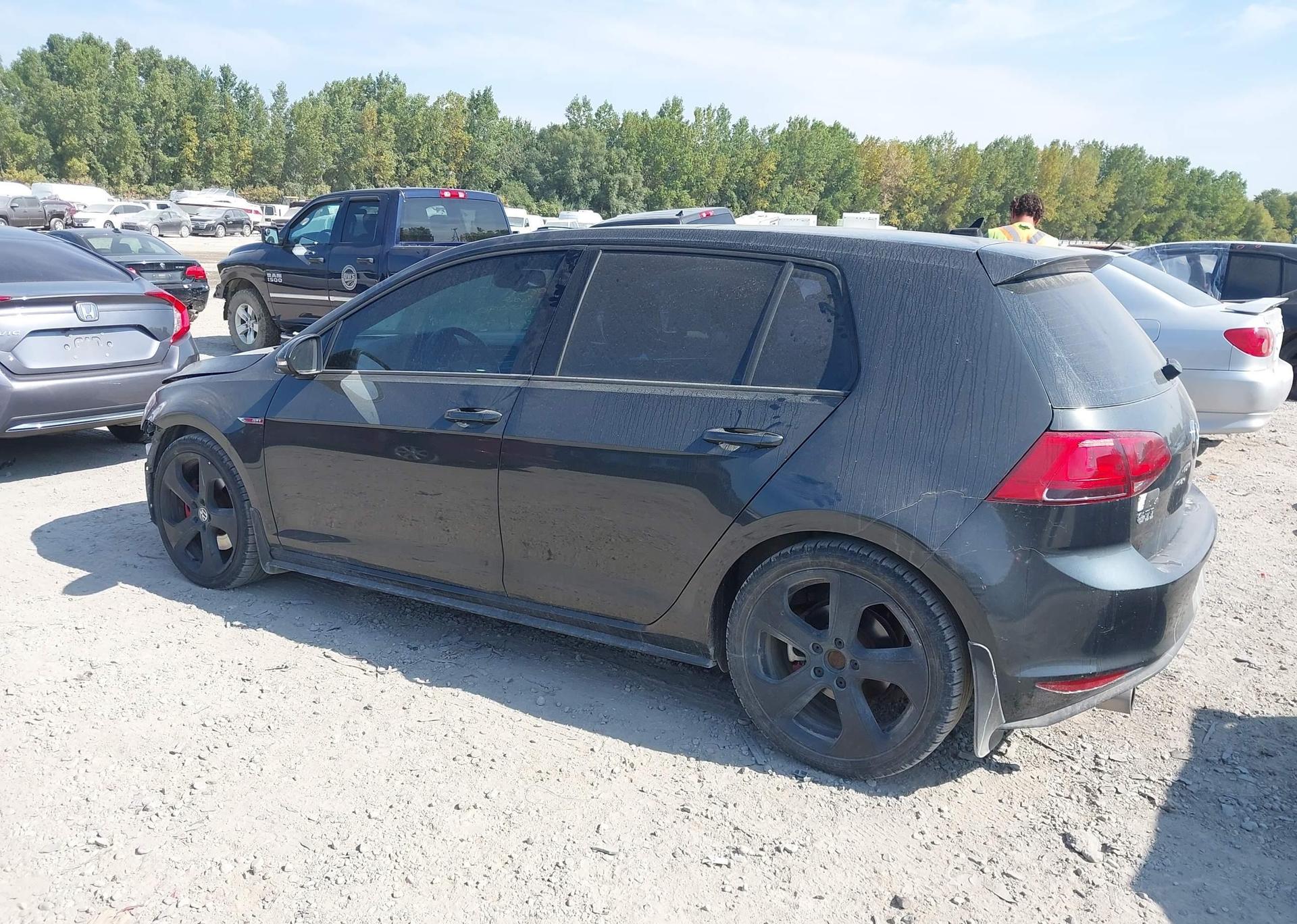 2016 VOLKSWAGEN GOLF GTI