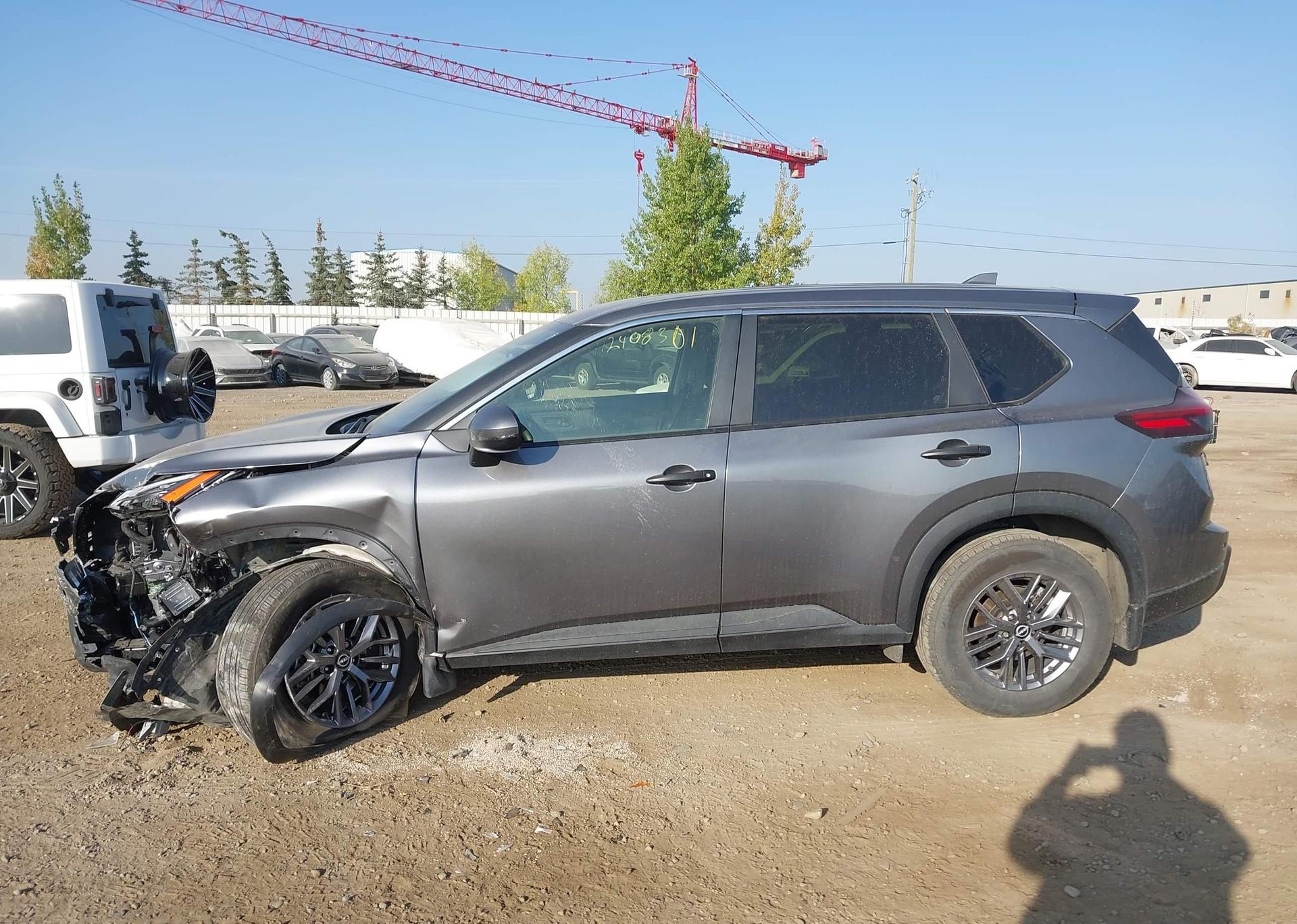 2024 NISSAN ROGUE S