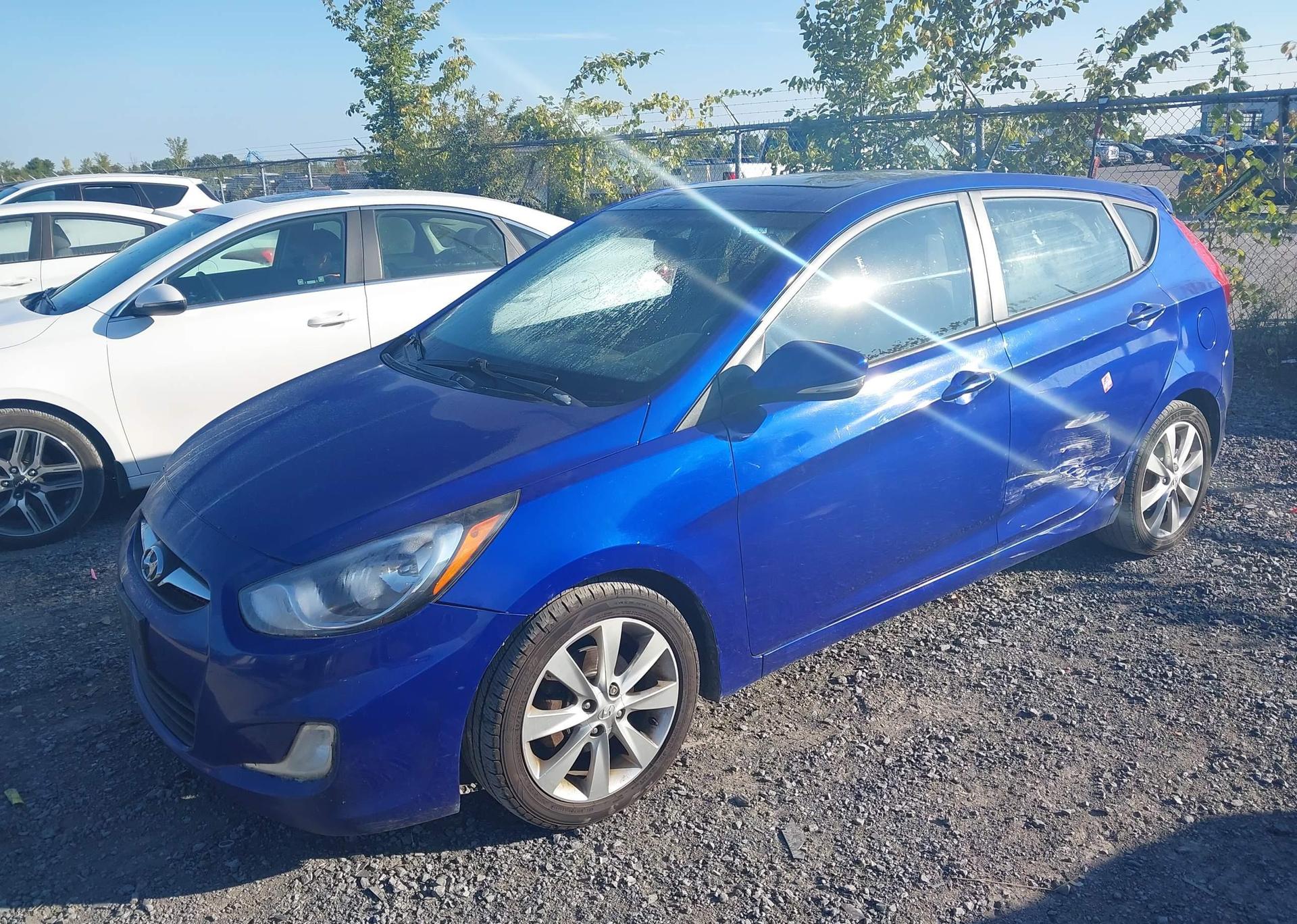 2012 HYUNDAI ACCENT GLS