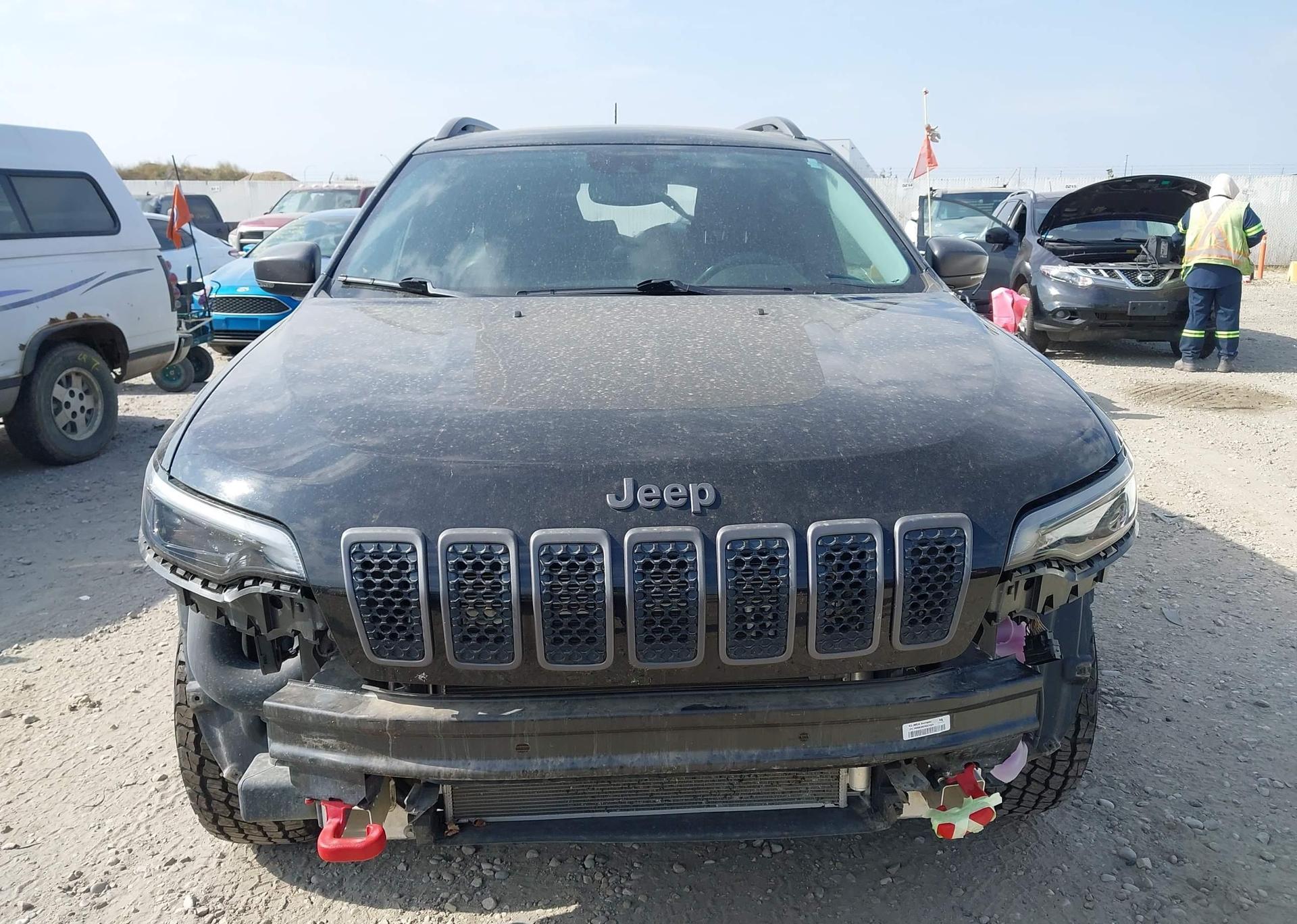 2019 JEEP CHEROKEE TRAILHAWK