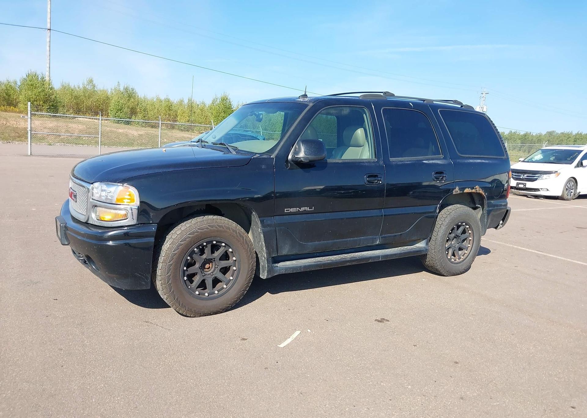 2004 GMC YUKON DENALI