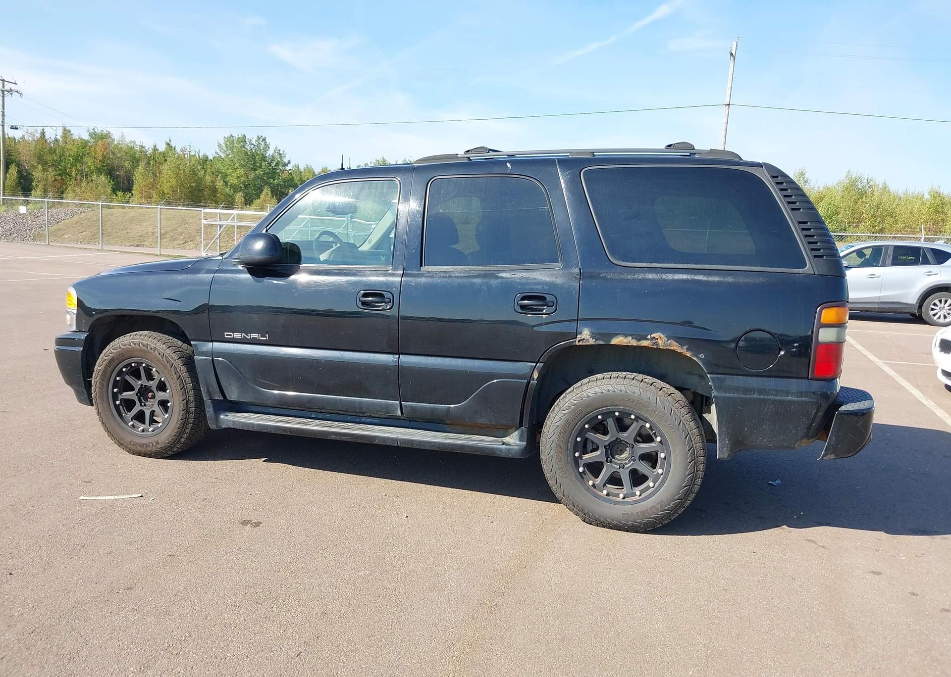 2004 GMC YUKON DENALI