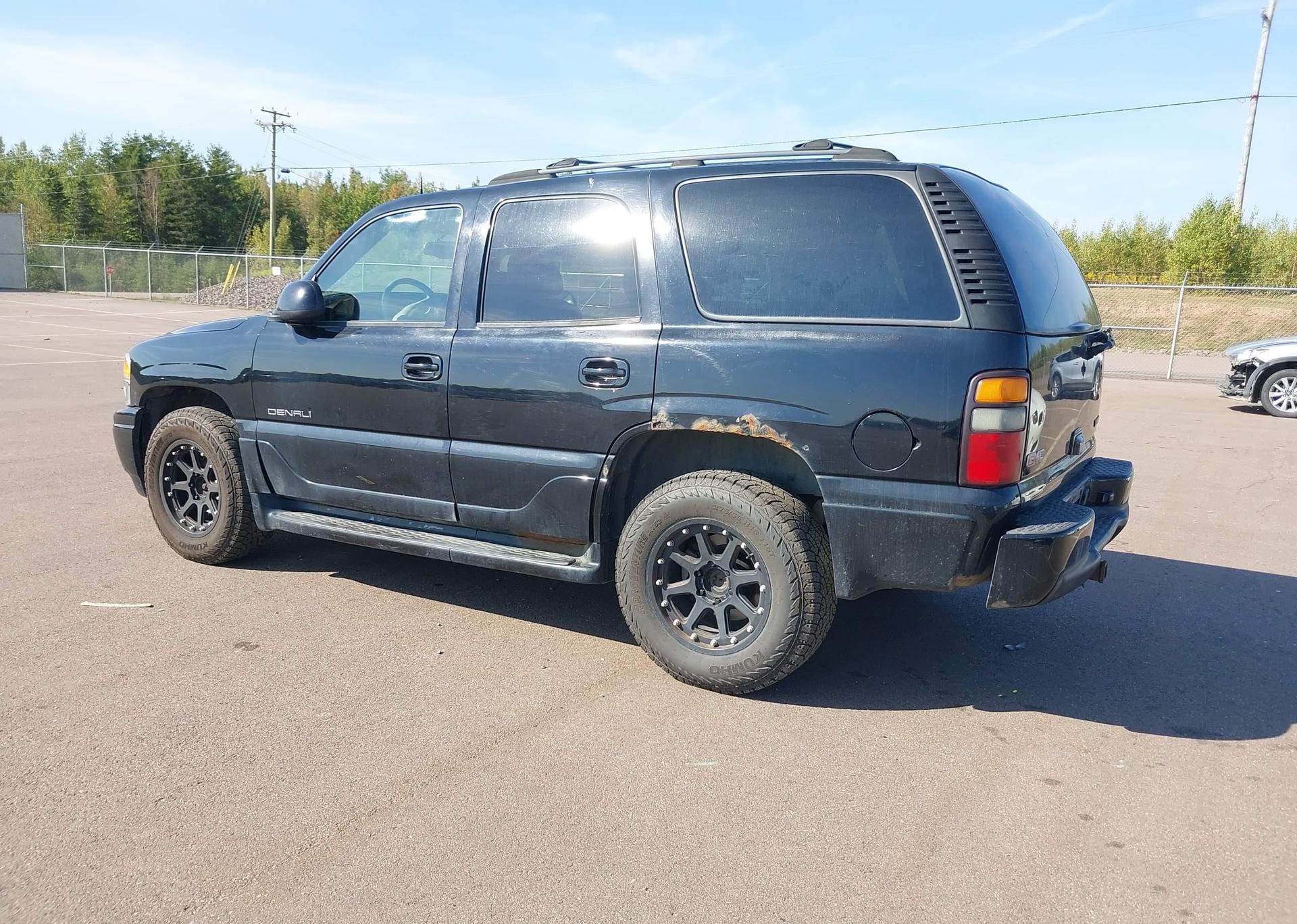 2004 GMC YUKON DENALI
