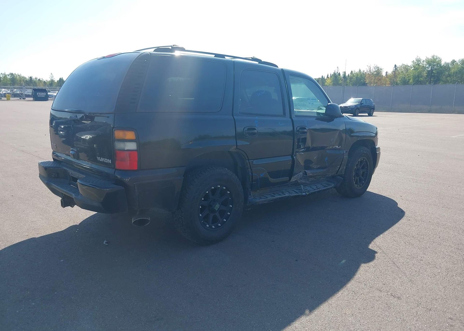 2004 GMC YUKON DENALI