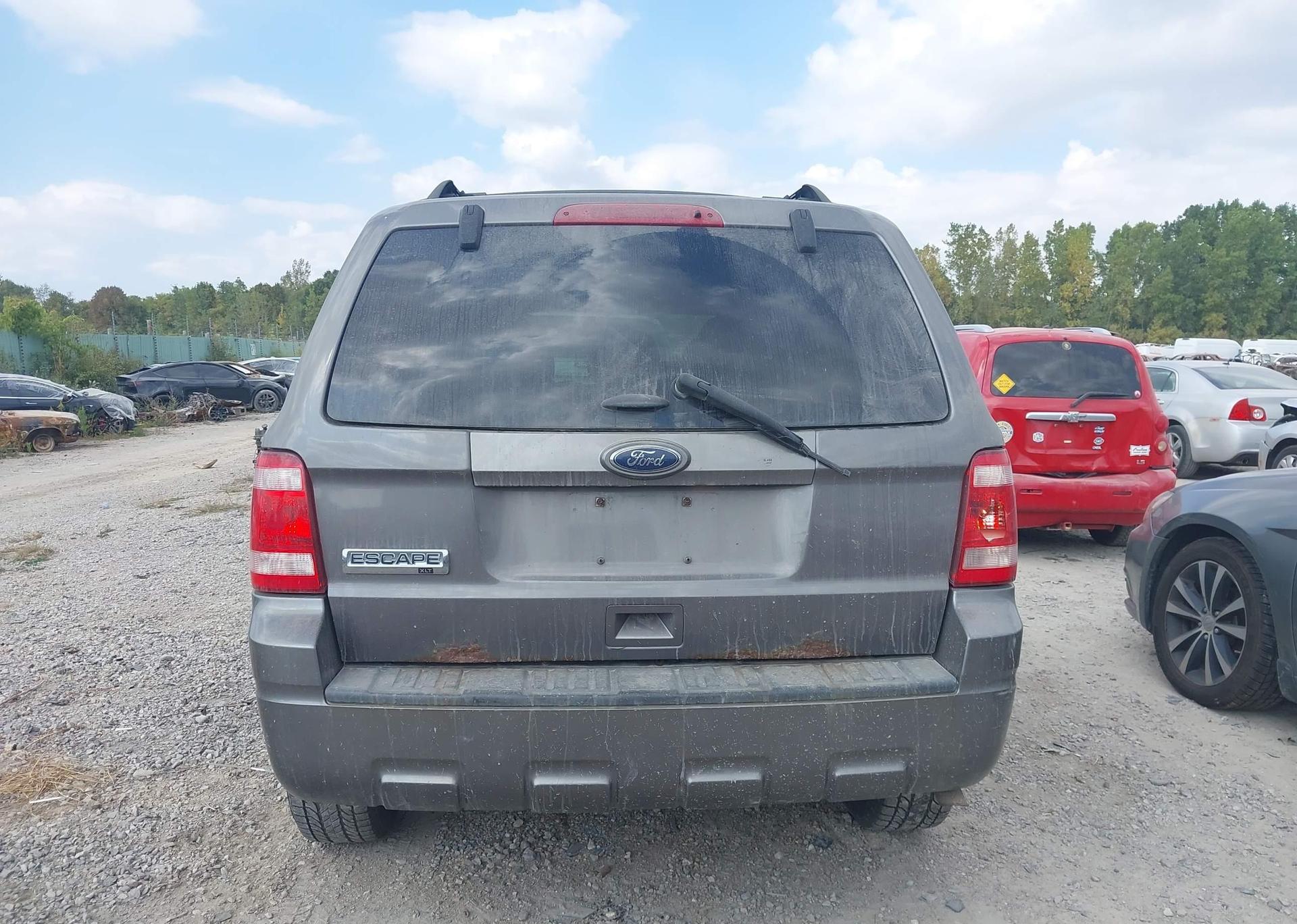 2012 FORD ESCAPE XLT