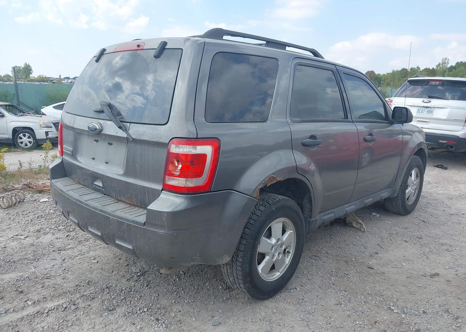 2012 FORD ESCAPE XLT