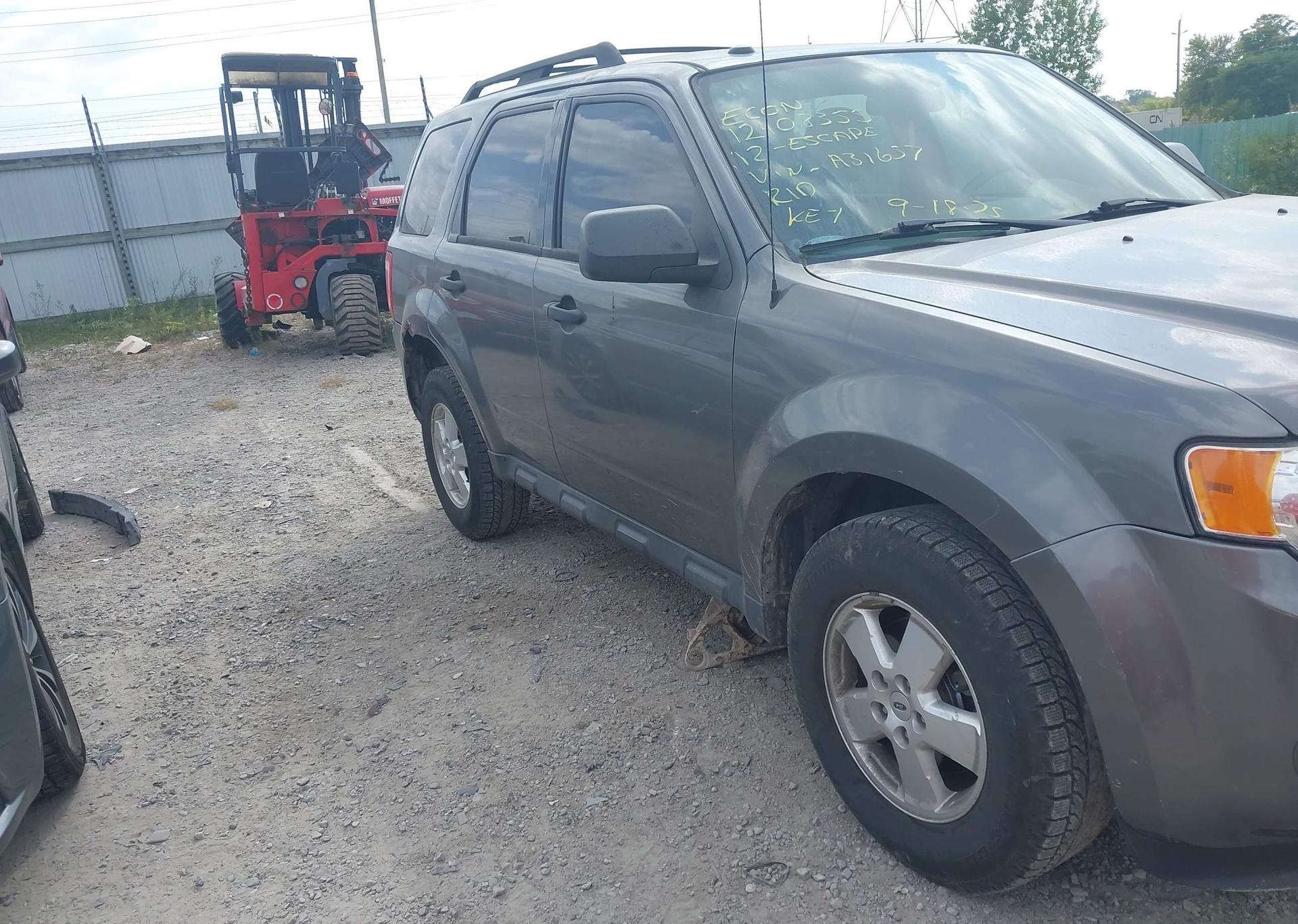 2012 FORD ESCAPE XLT