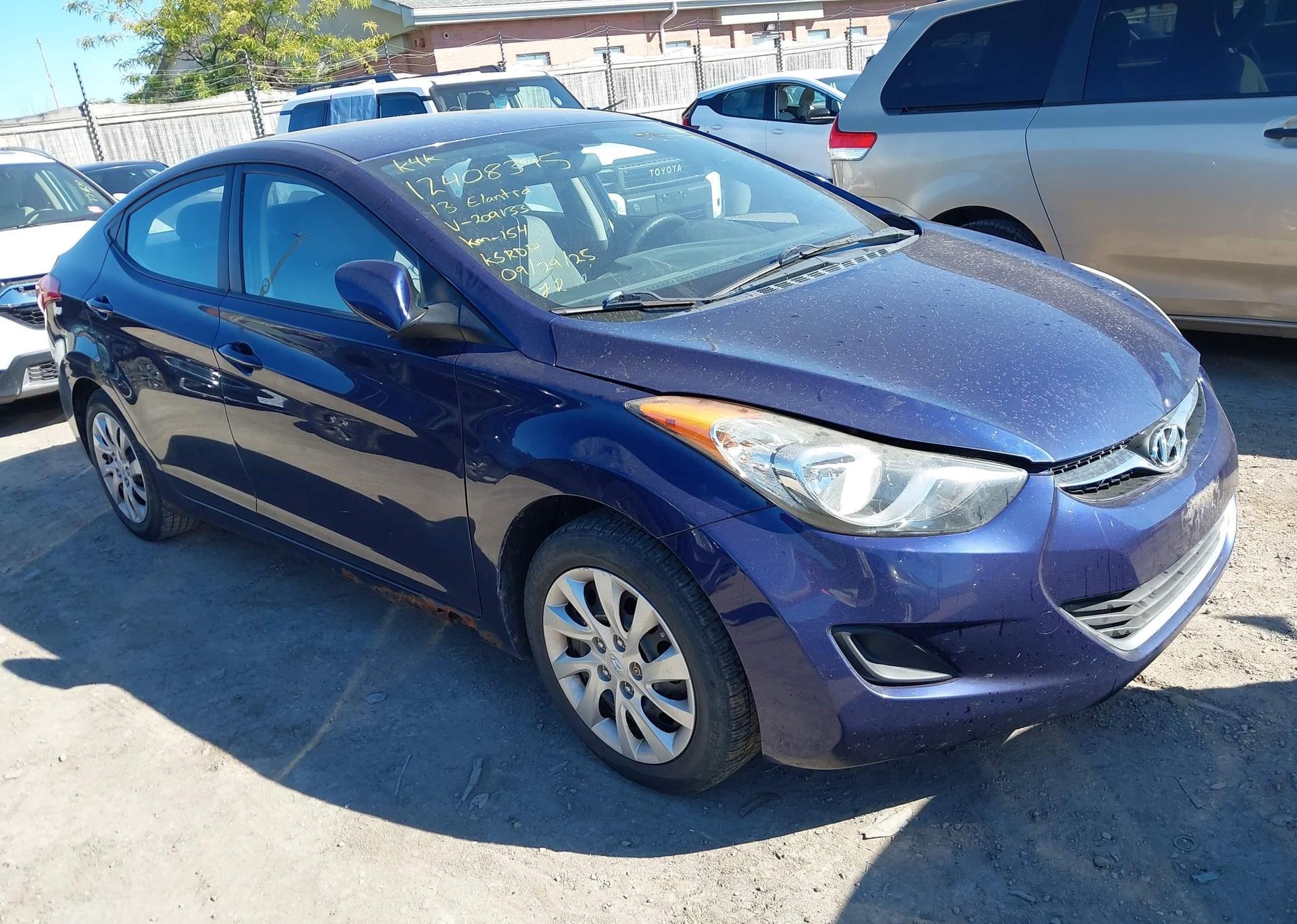2013 HYUNDAI ELANTRA GLS