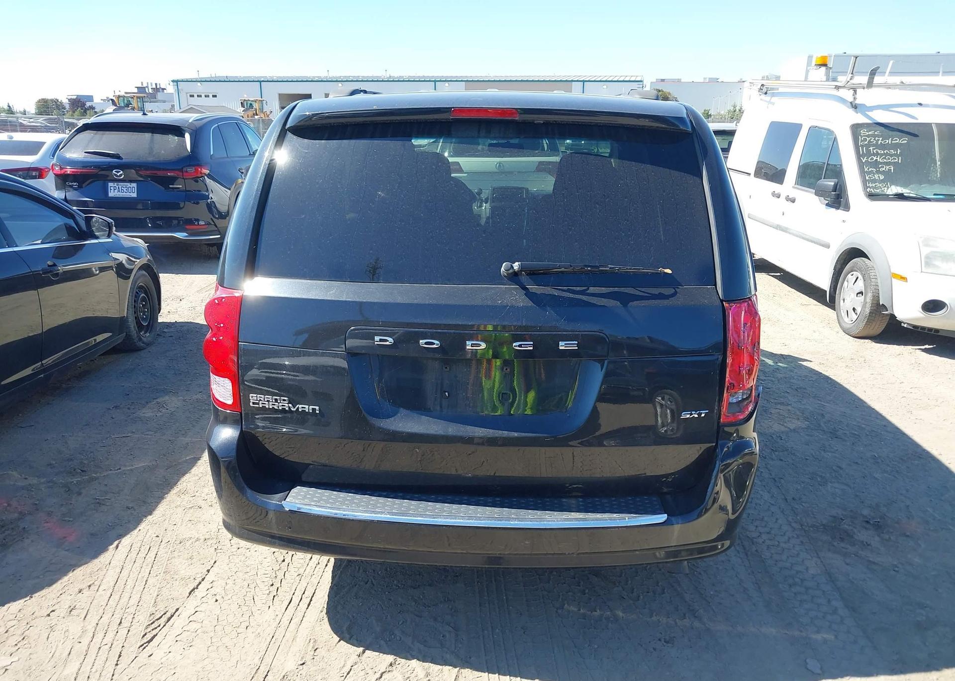 2014 DODGE GRAND CARAVAN SE
