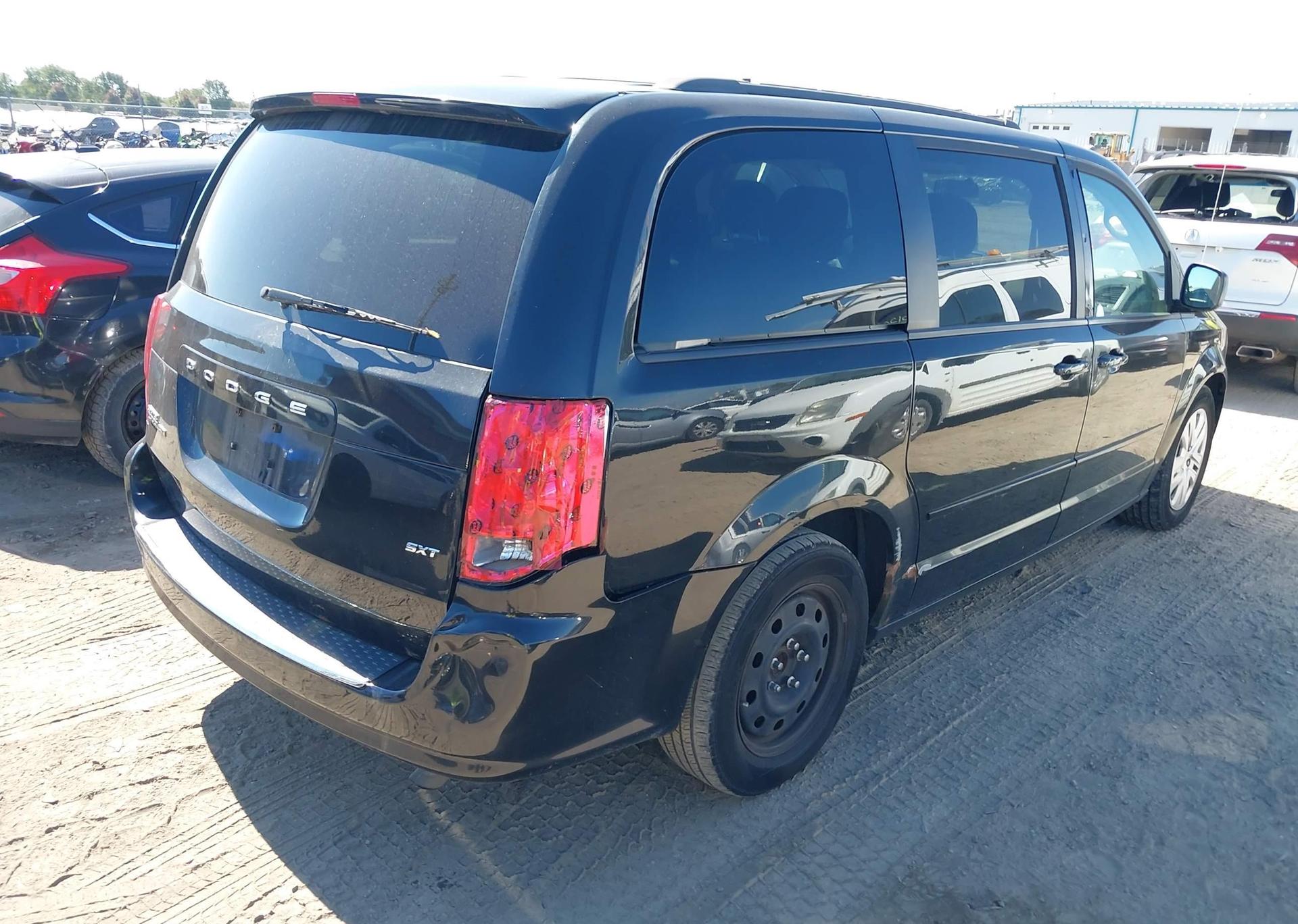 2014 DODGE GRAND CARAVAN SE