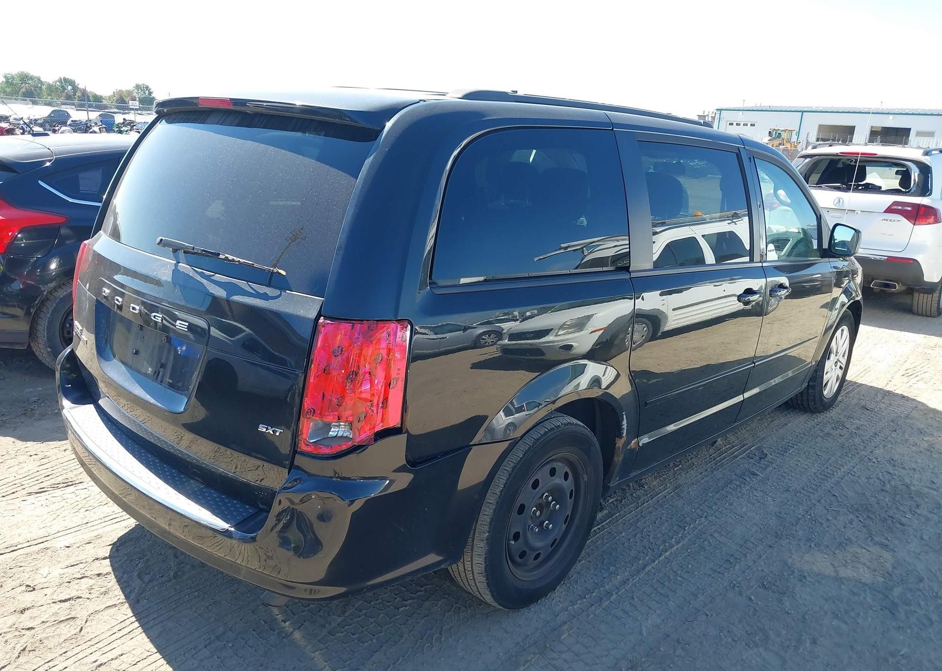 2014 DODGE GRAND CARAVAN SE