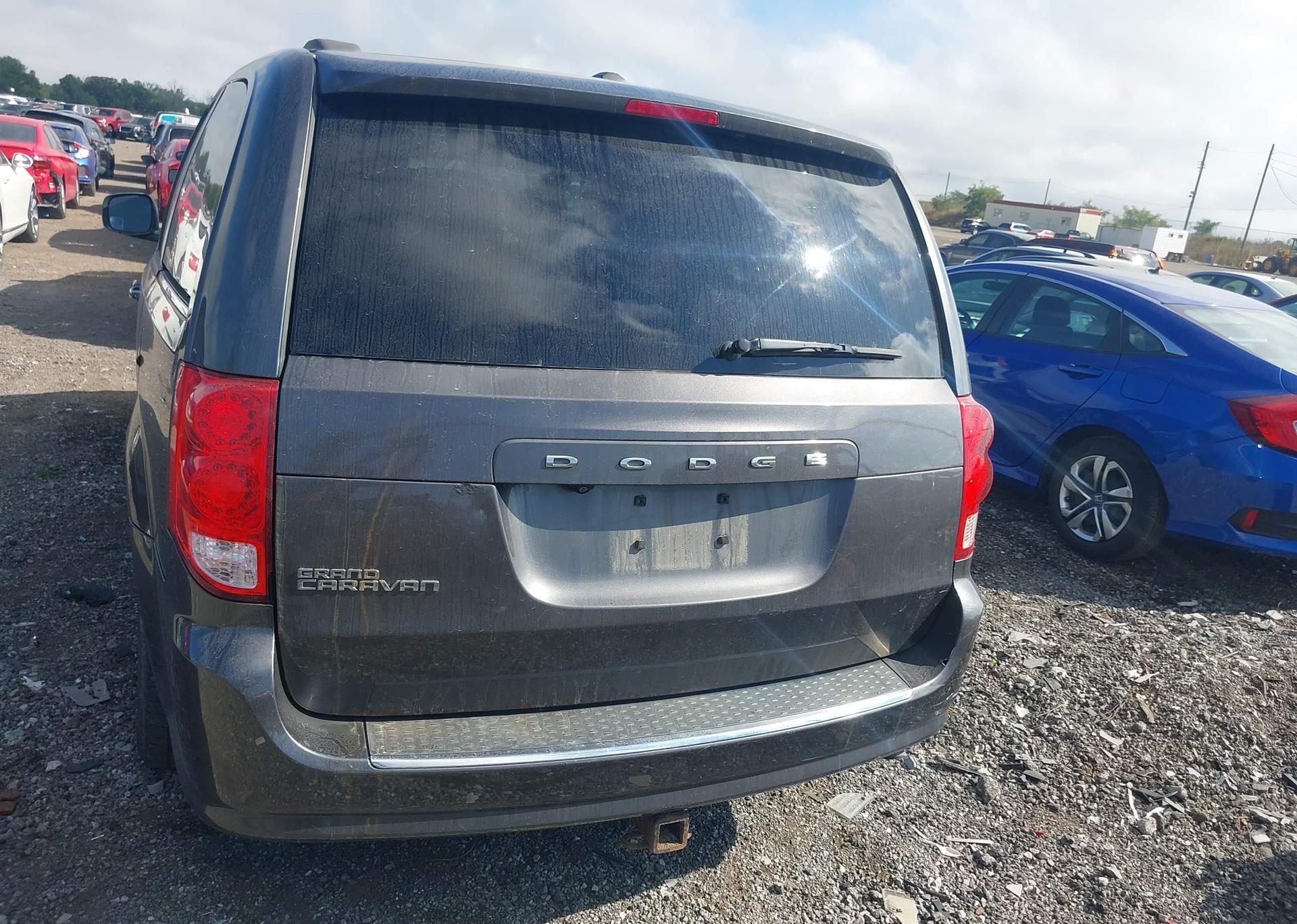 2016 DODGE GRAND CARAVAN SE