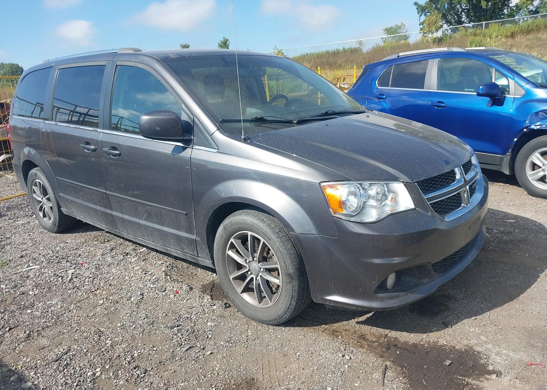 2016 DODGE GRAND CARAVAN SE