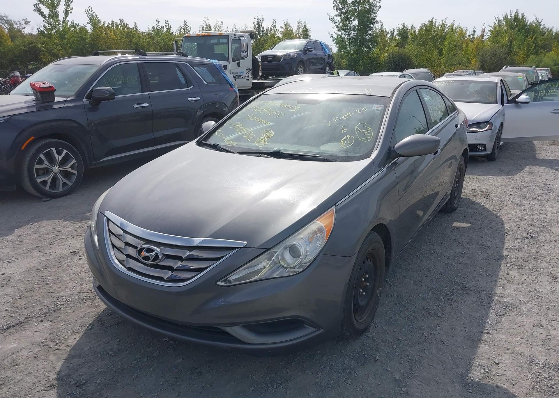 2012 HYUNDAI SONATA GL