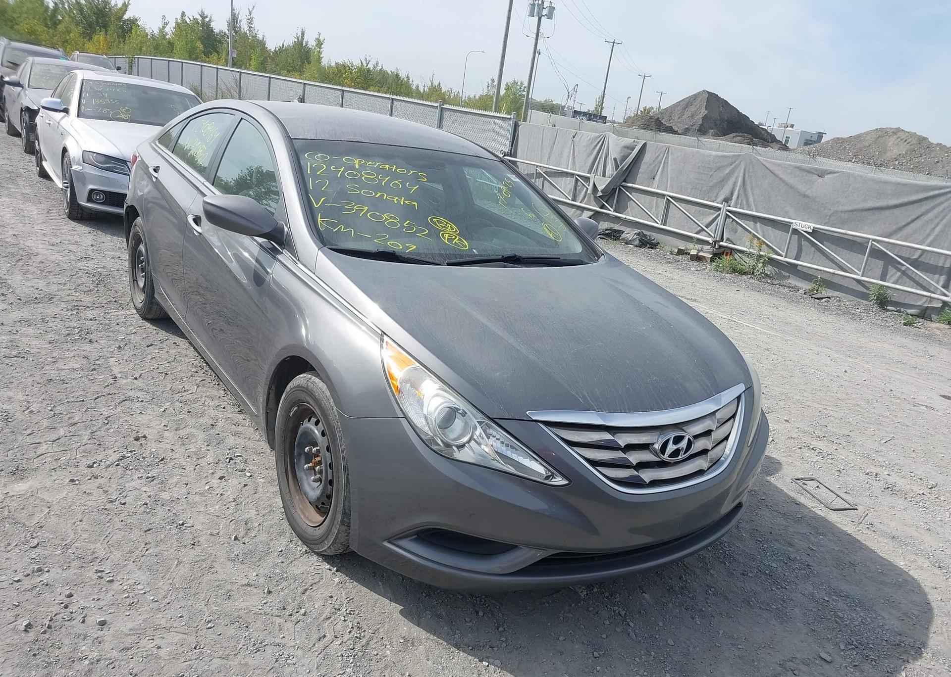 2012 HYUNDAI SONATA GL