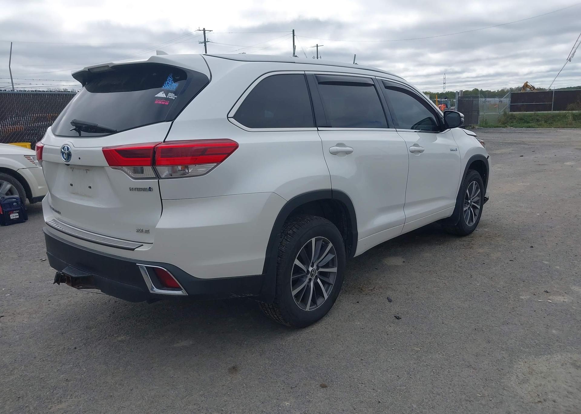 2018 TOYOTA HIGHLANDER HYBRID