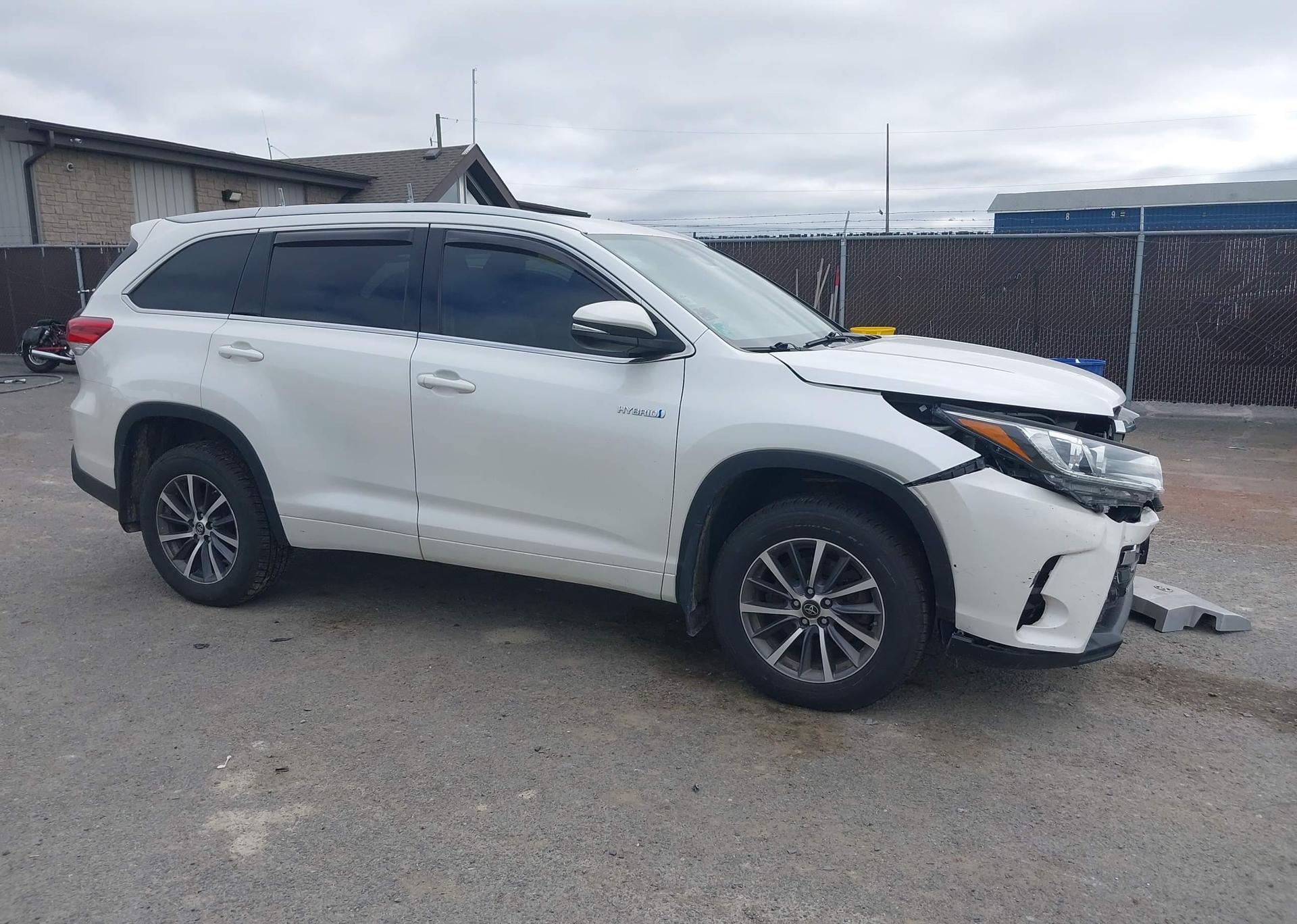 2018 TOYOTA HIGHLANDER HYBRID