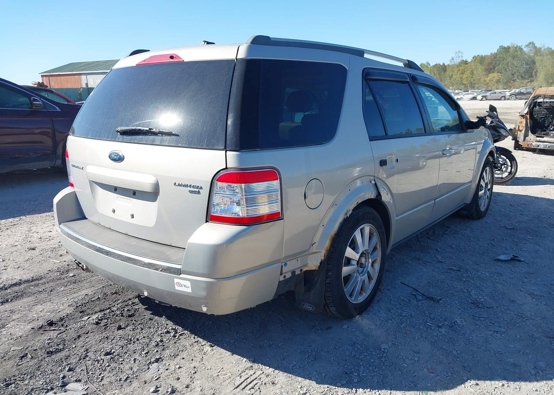 2009 FORD TAURUS X LIMITED