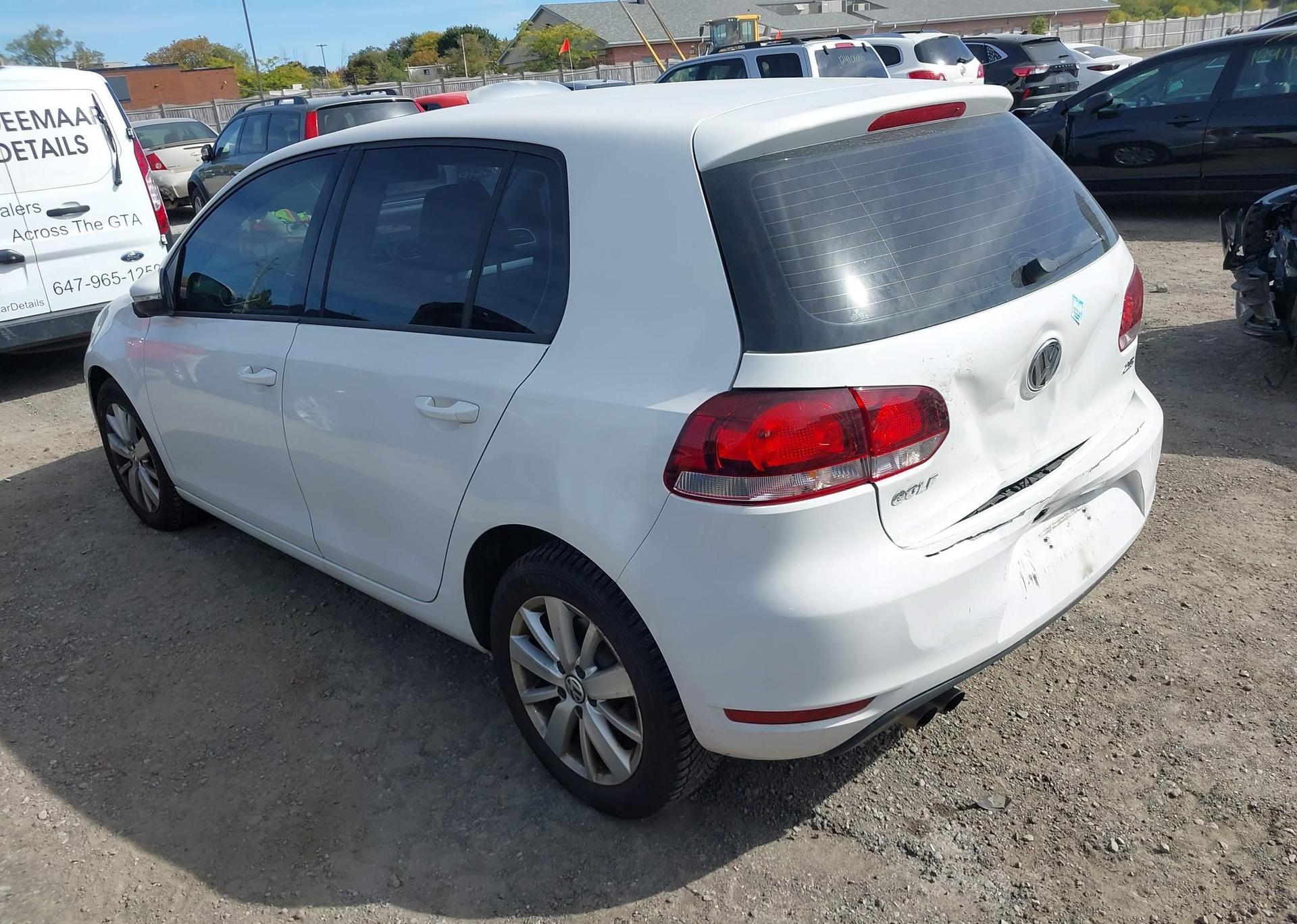 2013 VOLKSWAGEN GOLF 2.5L COMFORTLINE