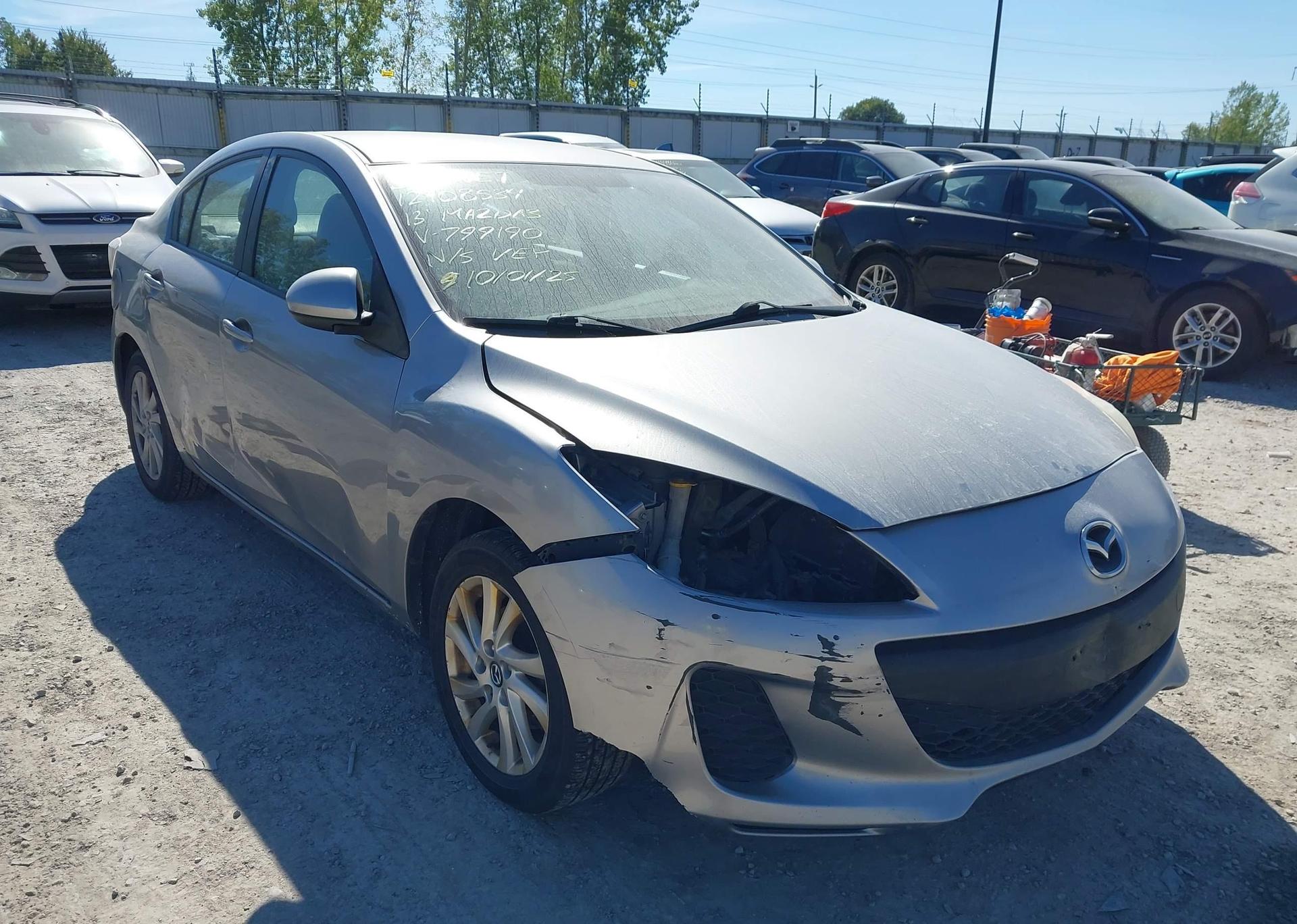 2013 MAZDA MAZDA3 GX