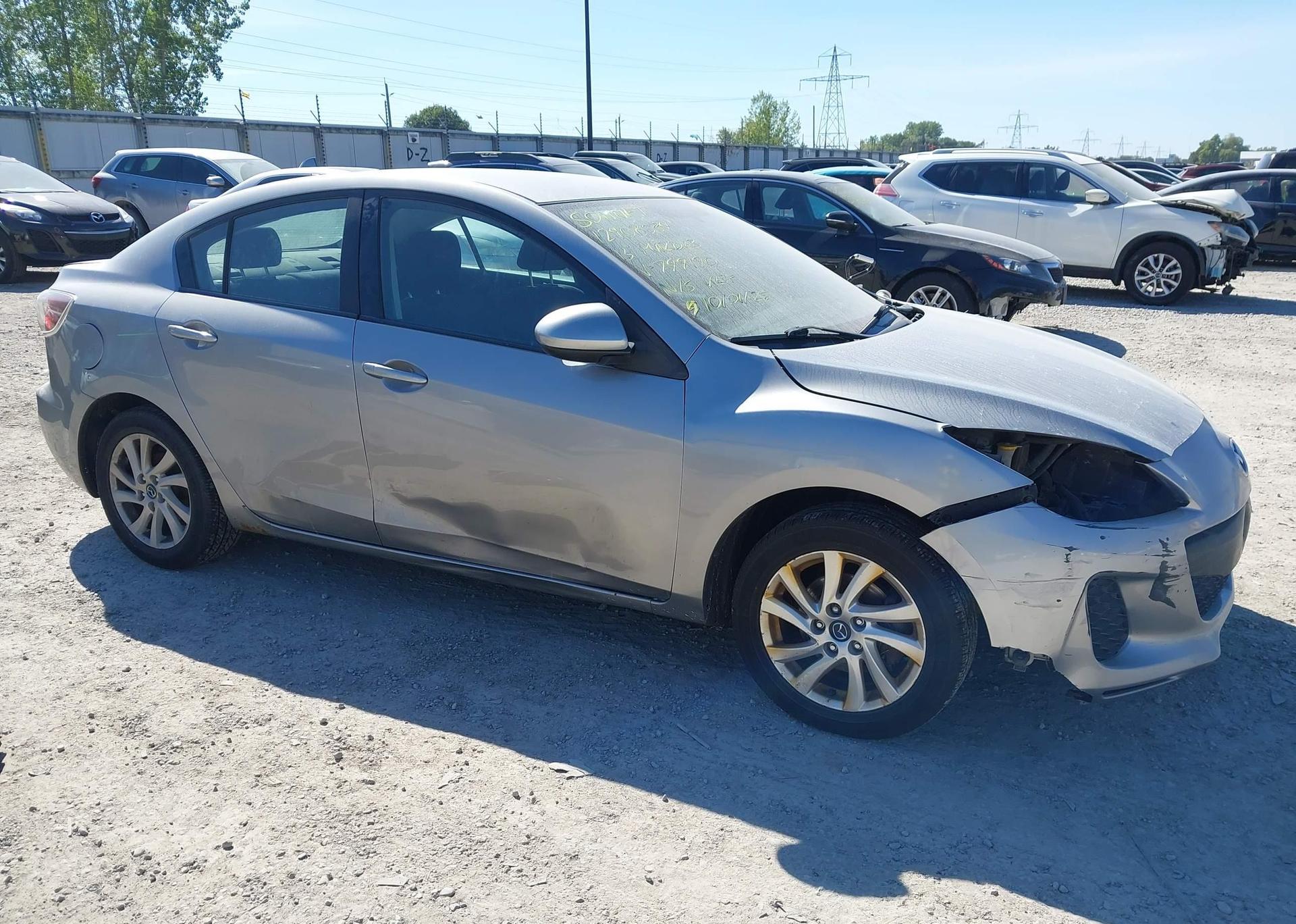 2013 MAZDA MAZDA3 GX
