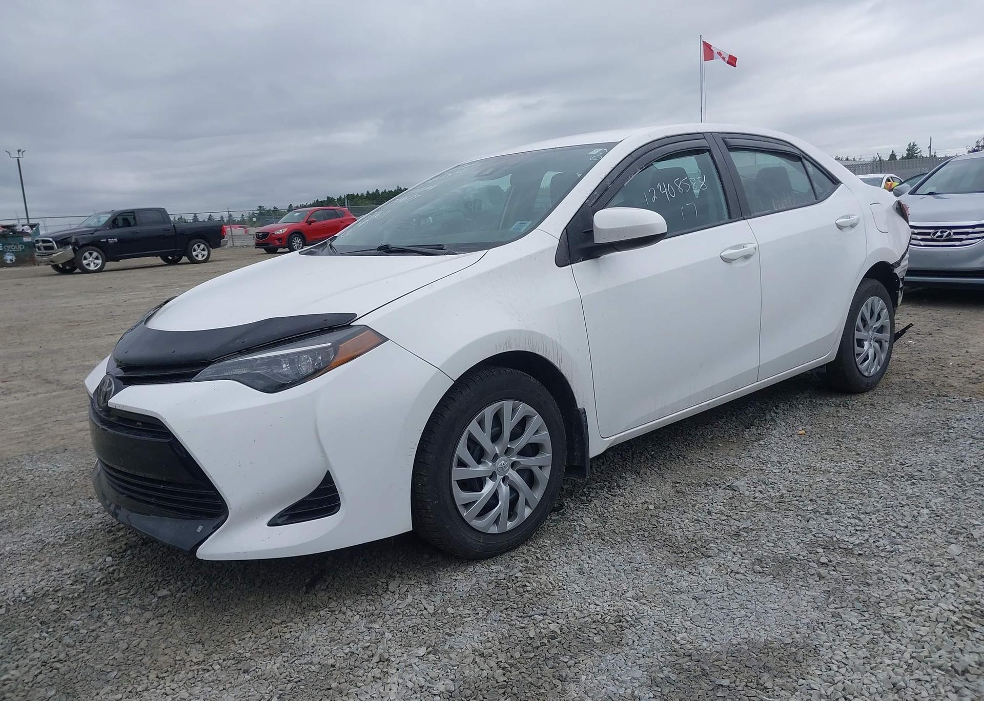 2017 TOYOTA COROLLA LE