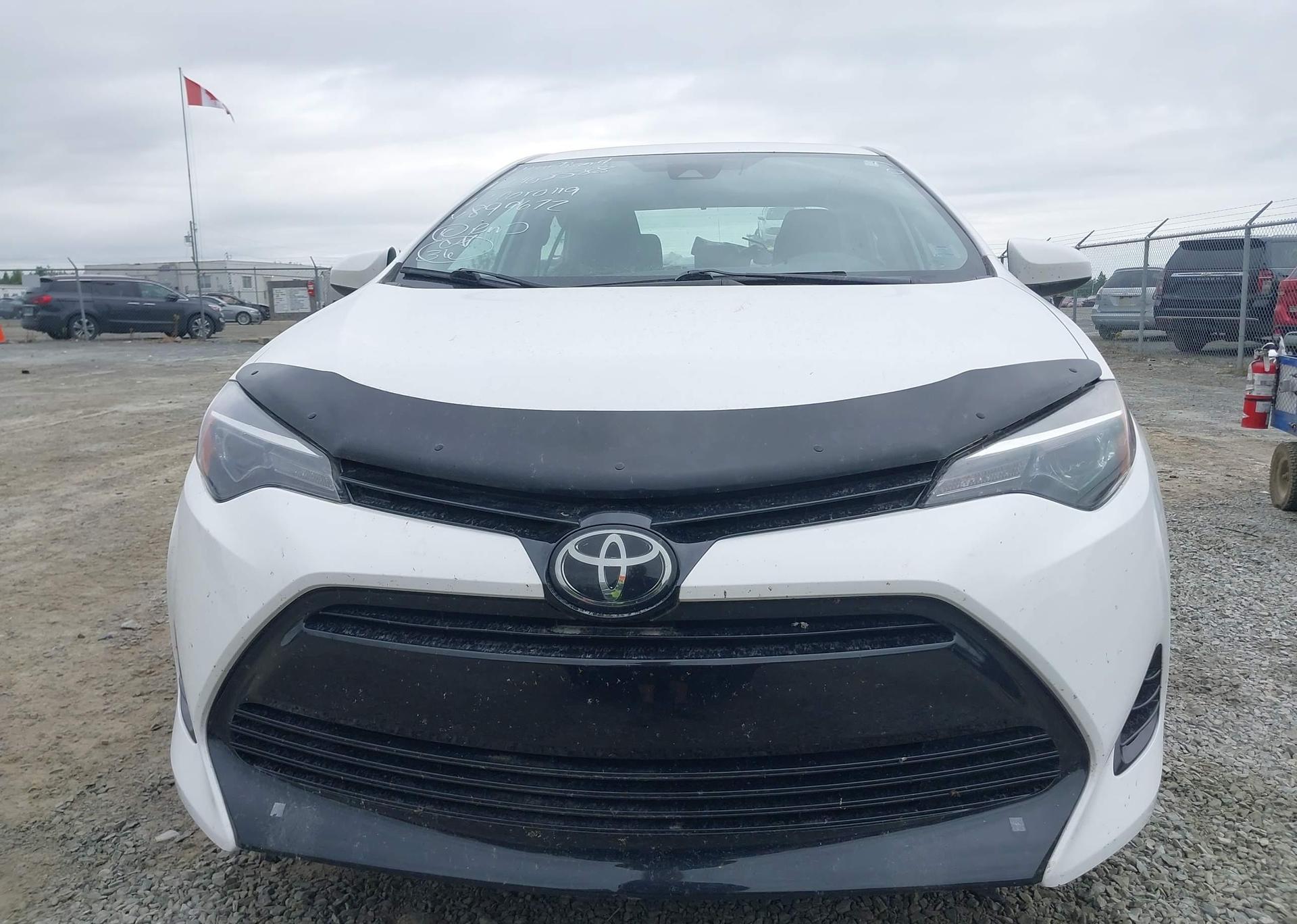 2017 TOYOTA COROLLA LE