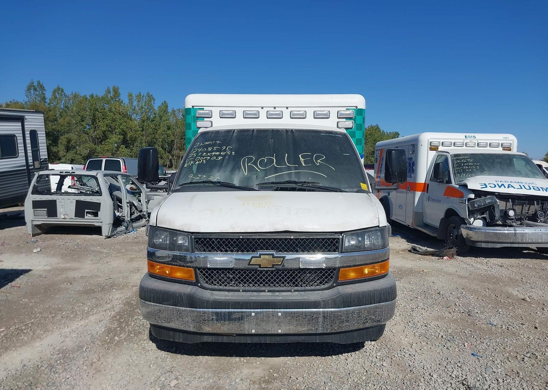 2025 CHEVROLET EXPRESS CUTAWAY WORK VAN