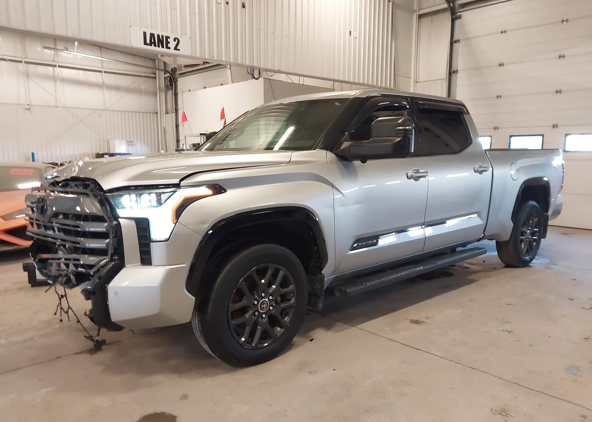 2022 TOYOTA TUNDRA PLATINUM