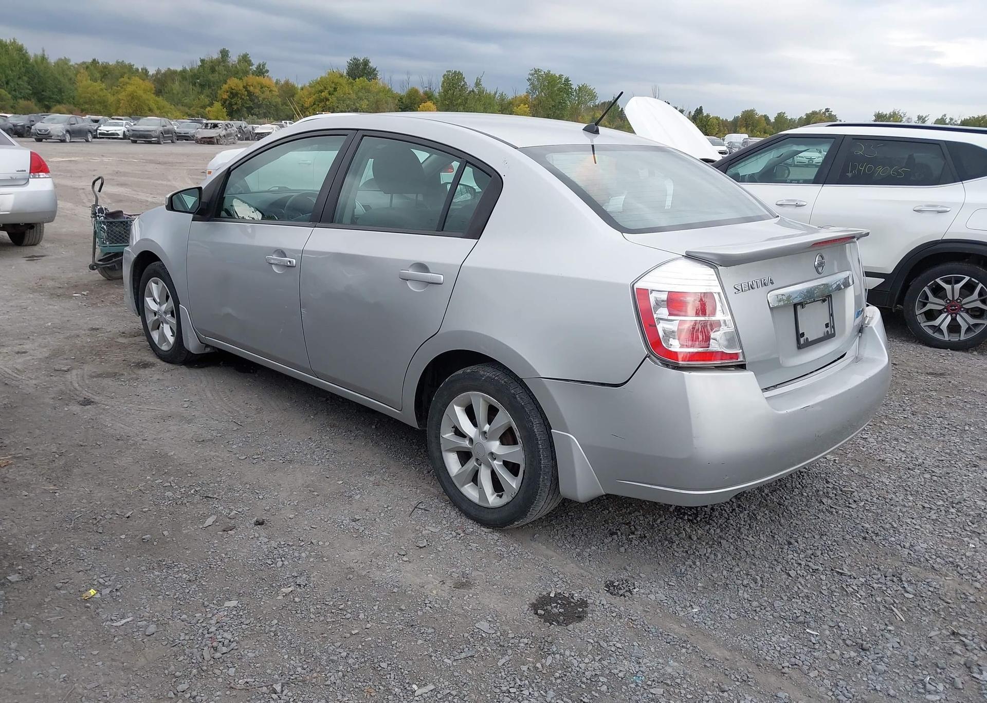 2011 NISSAN SENTRA 2.0