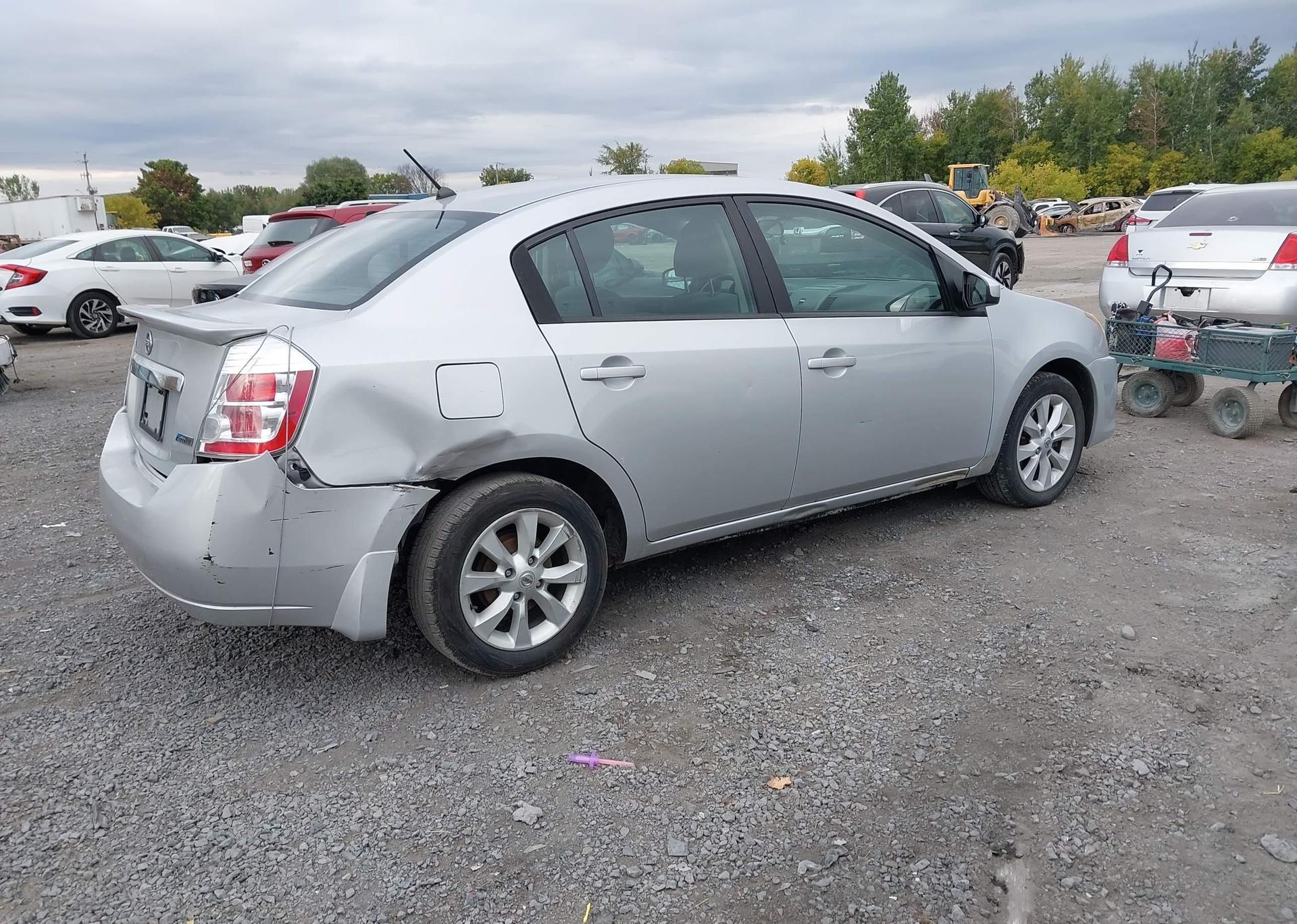 2011 NISSAN SENTRA 2.0