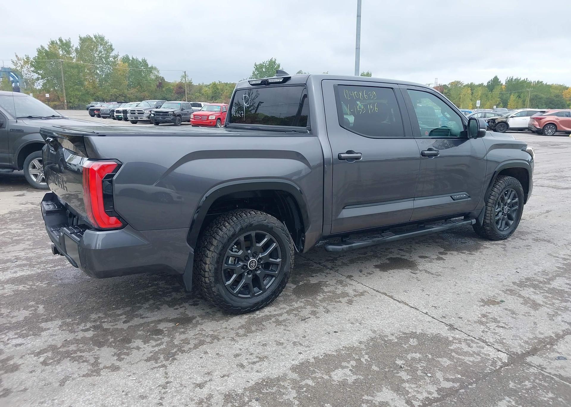 2024 TOYOTA TUNDRA CREWMAX PLATINUM