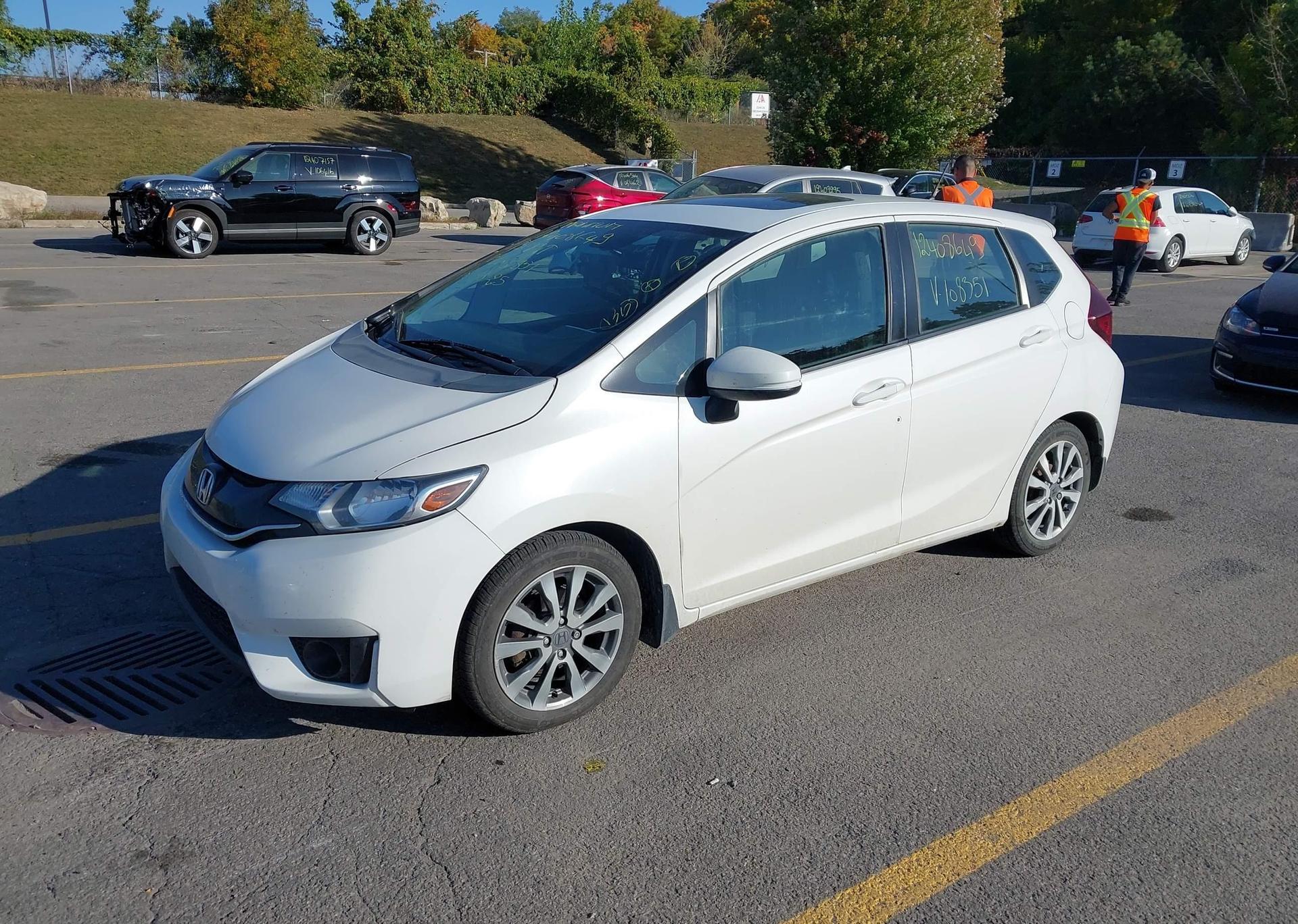 2015 HONDA FIT EX