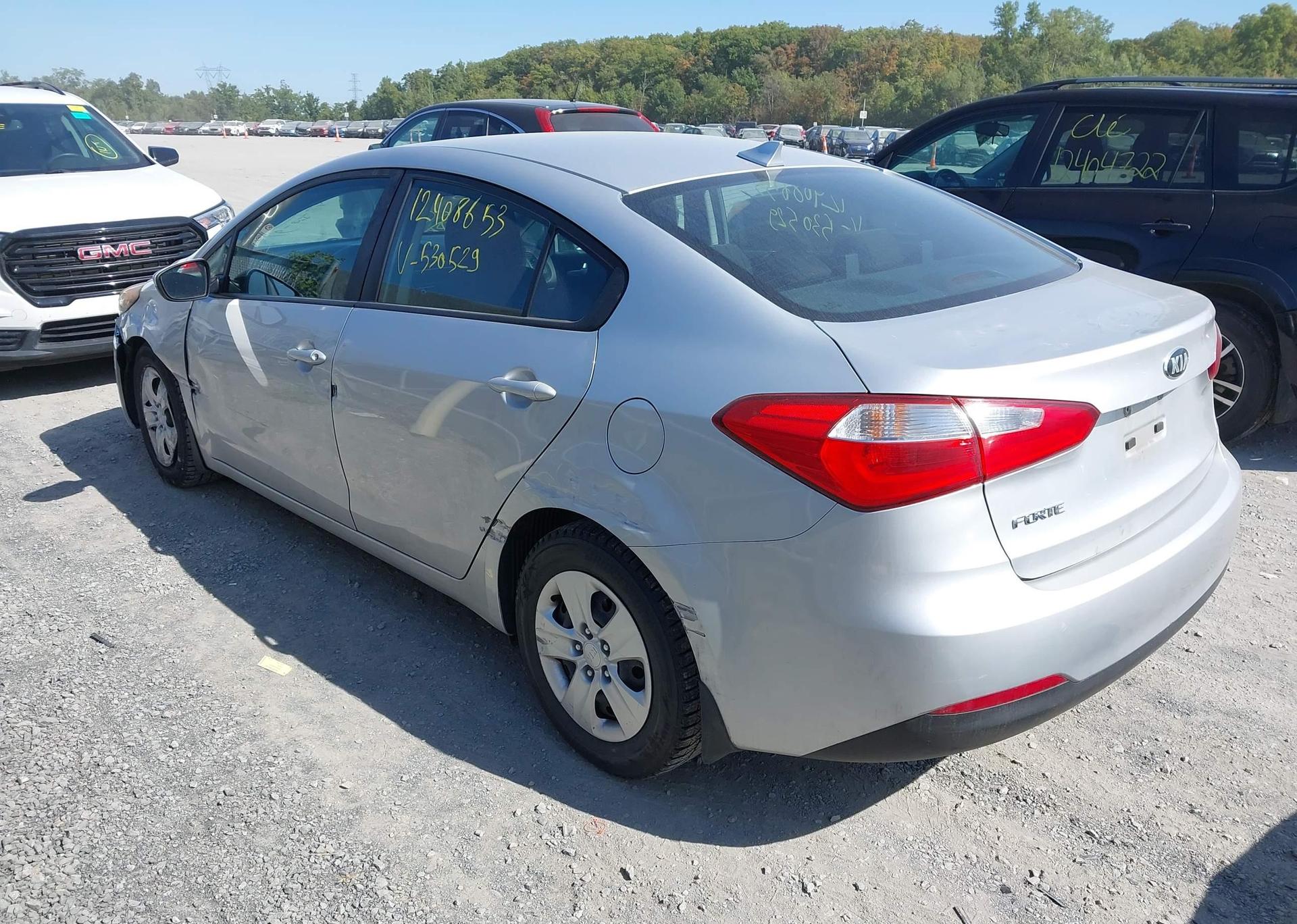 2016 KIA FORTE LX