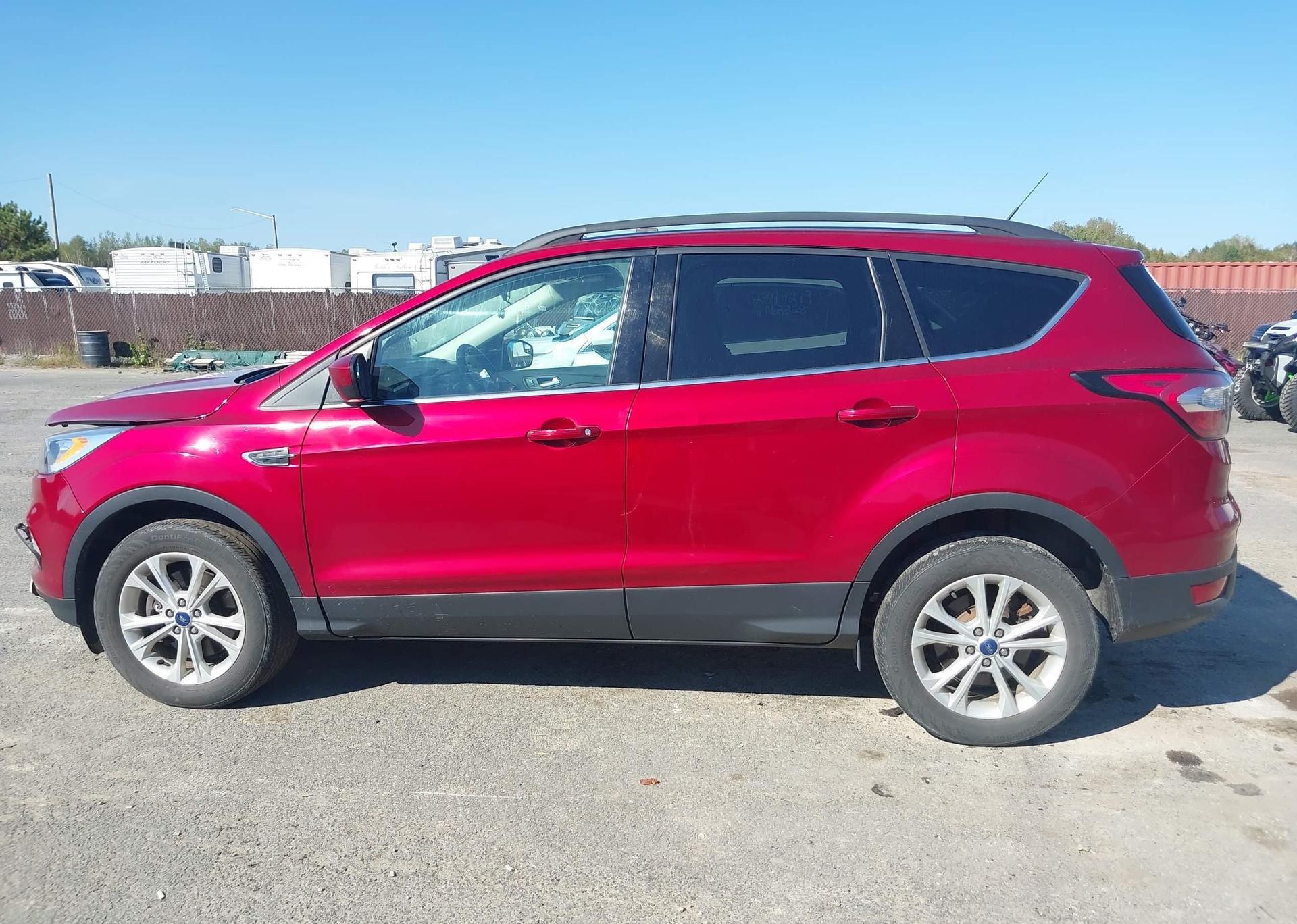 2018 FORD ESCAPE SEL