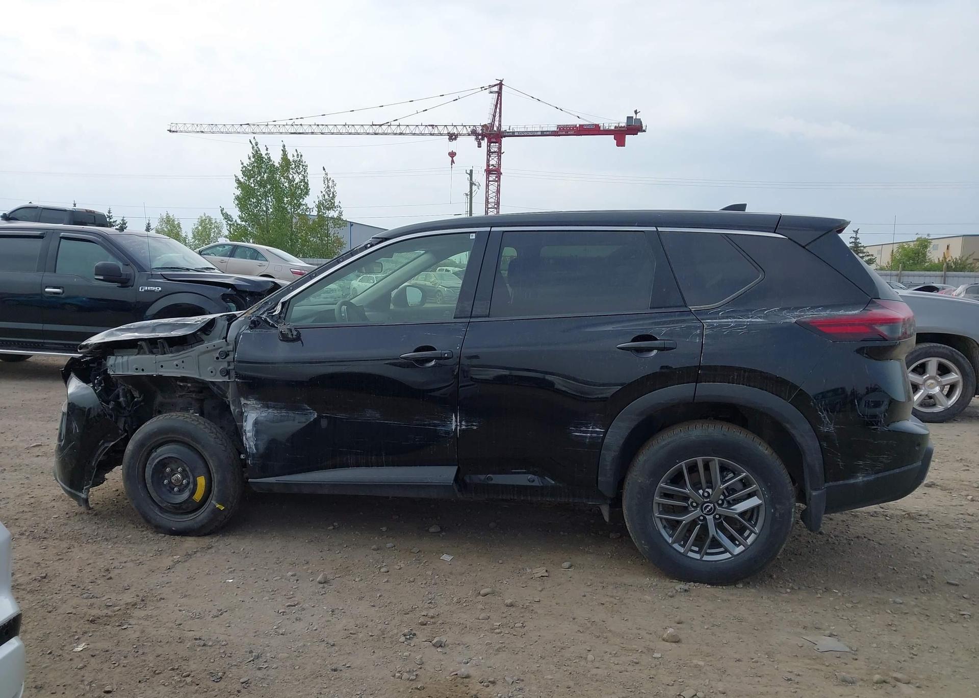 2025 NISSAN ROGUE S