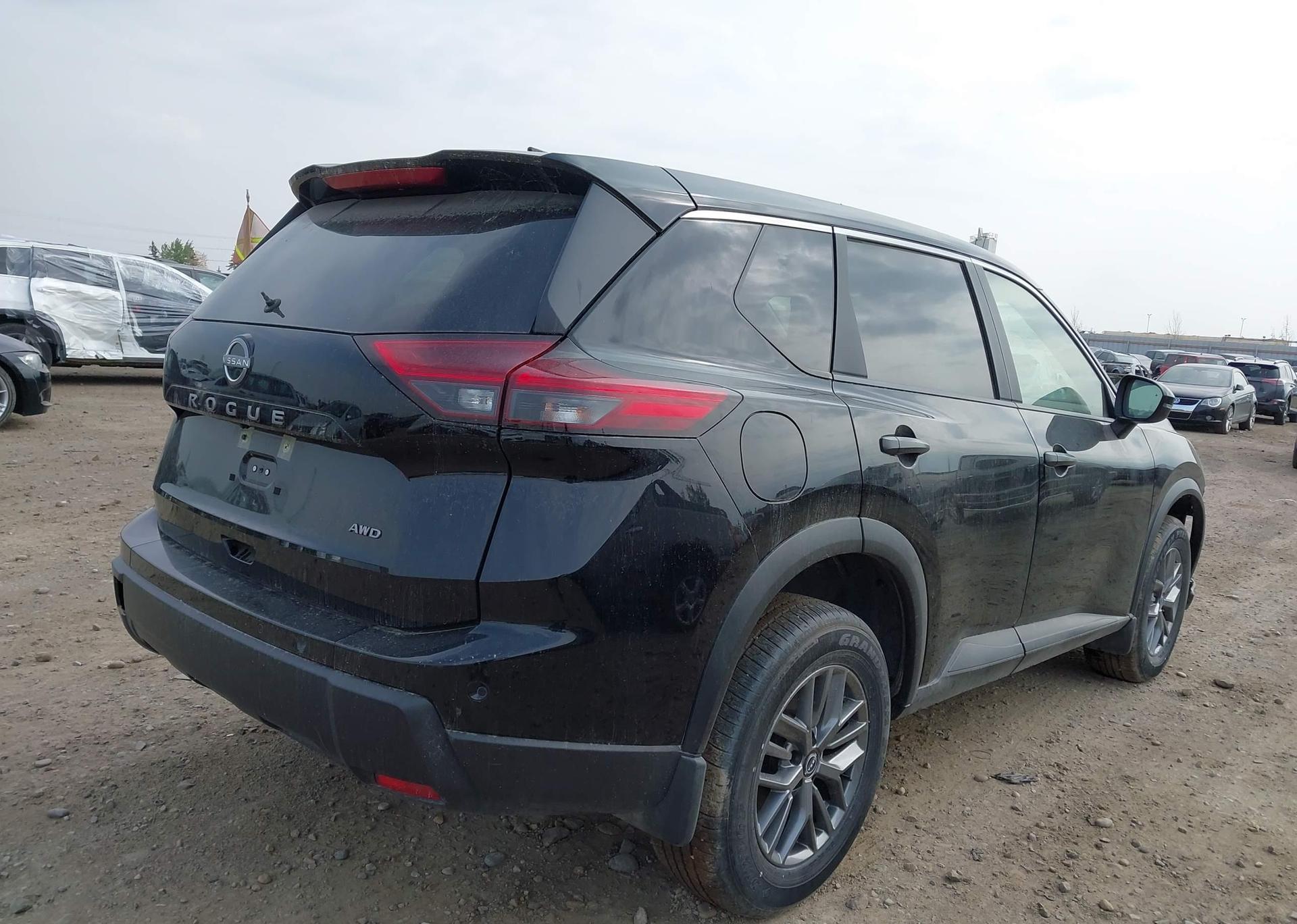 2025 NISSAN ROGUE S
