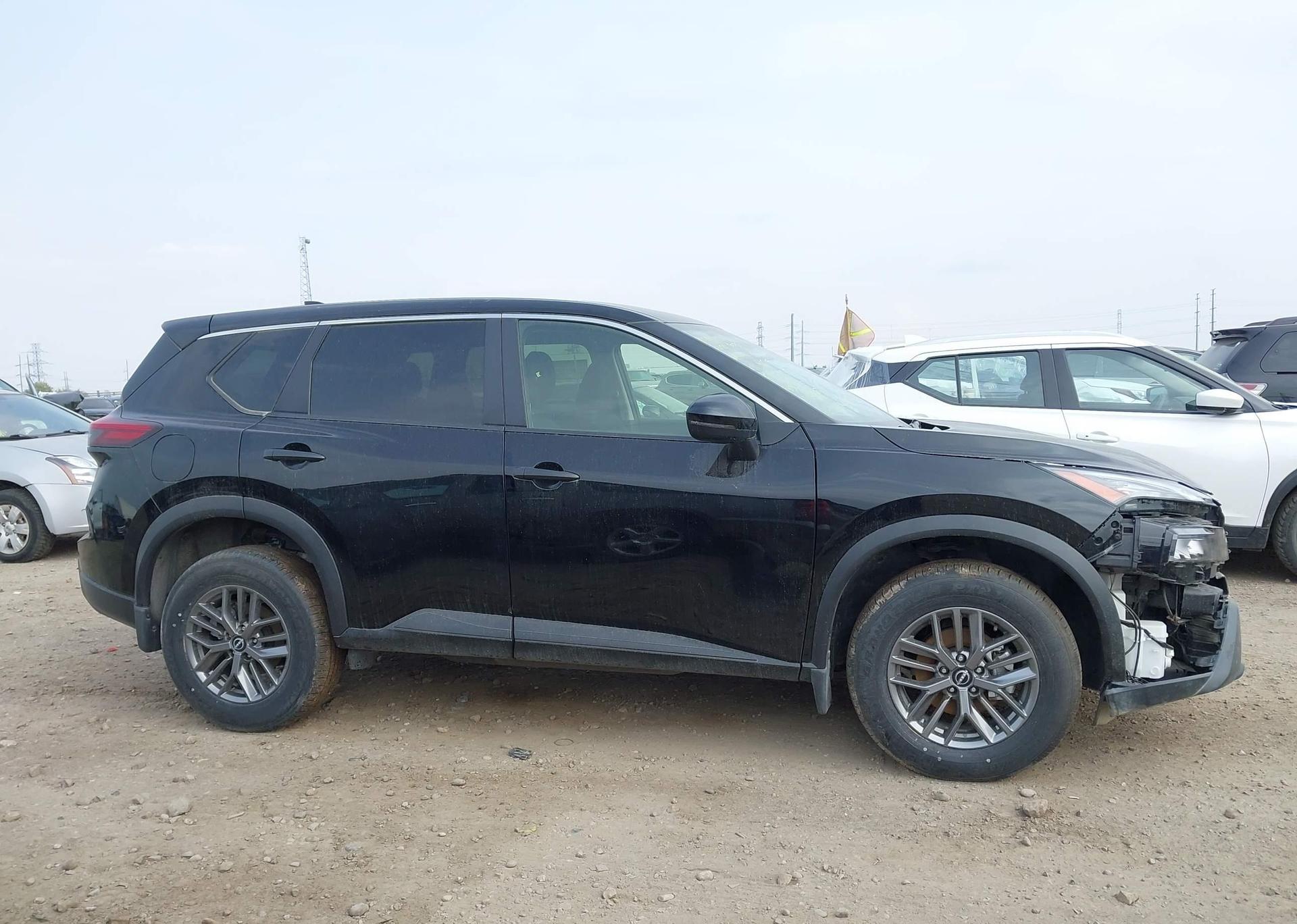2025 NISSAN ROGUE S