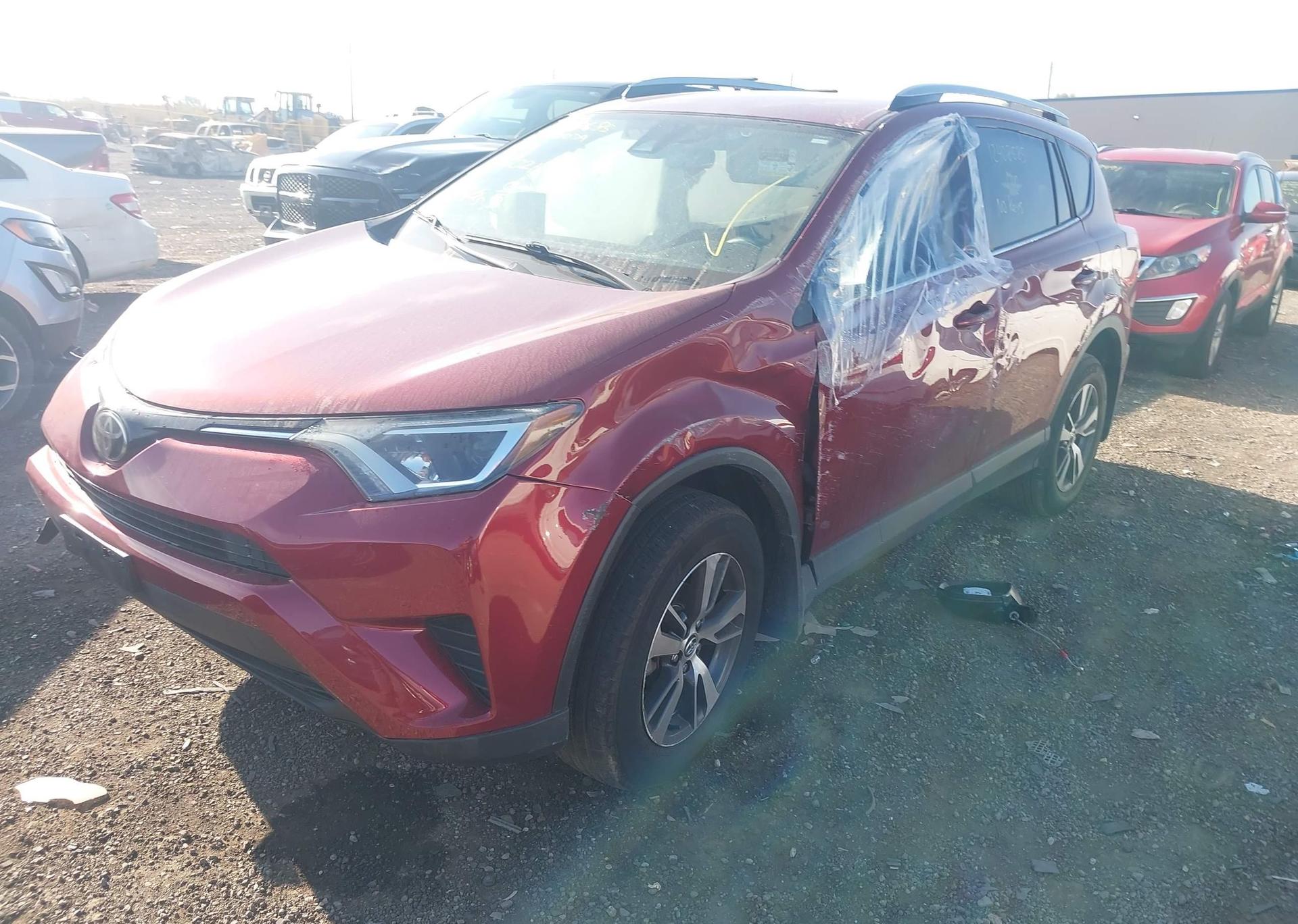 2018 TOYOTA RAV4 LE