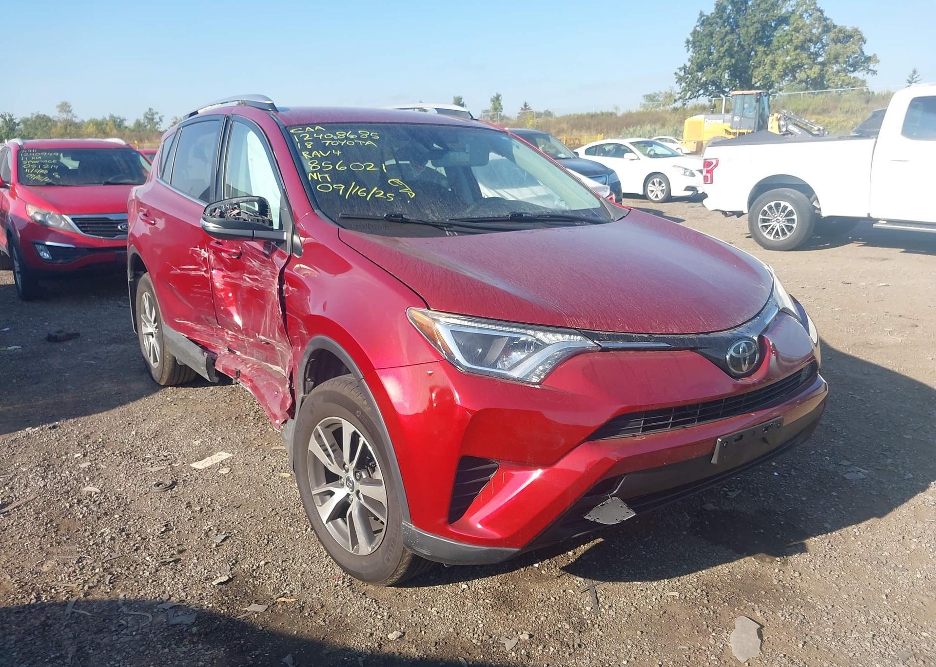 2018 TOYOTA RAV4 LE