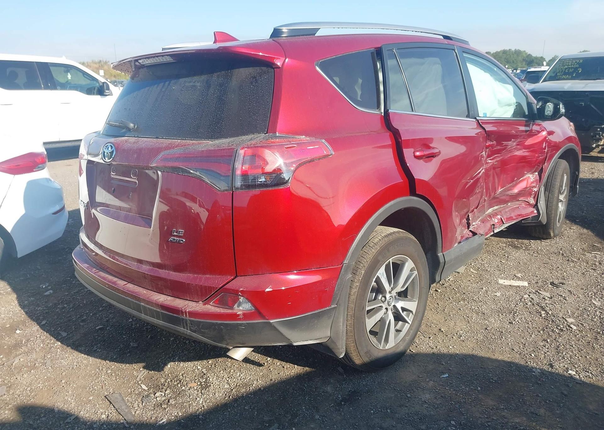 2018 TOYOTA RAV4 LE