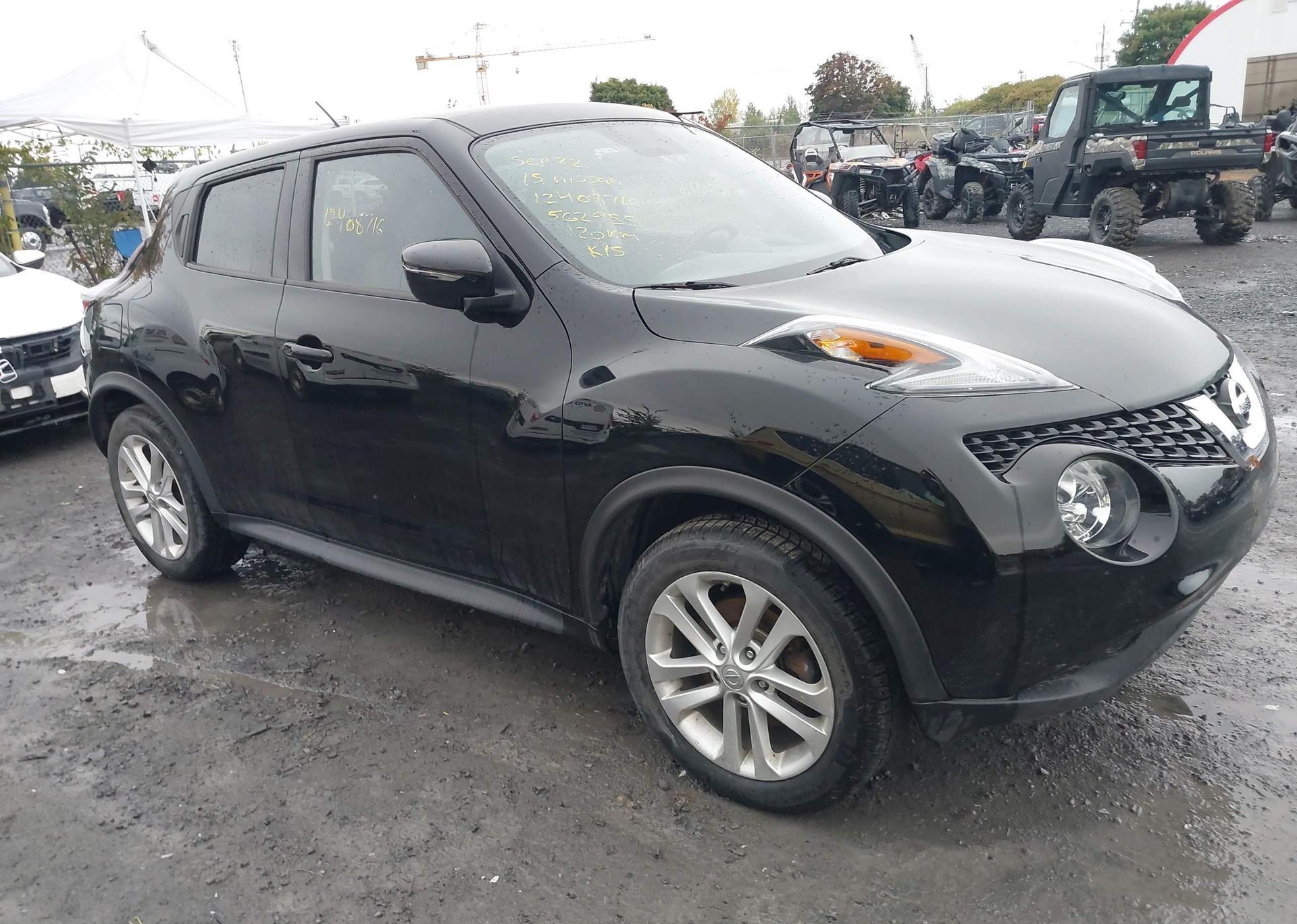 2015 NISSAN JUKE SL