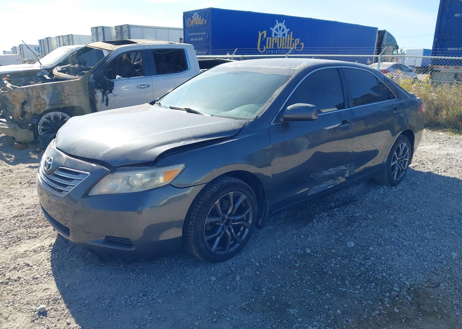 2011 TOYOTA CAMRY LE