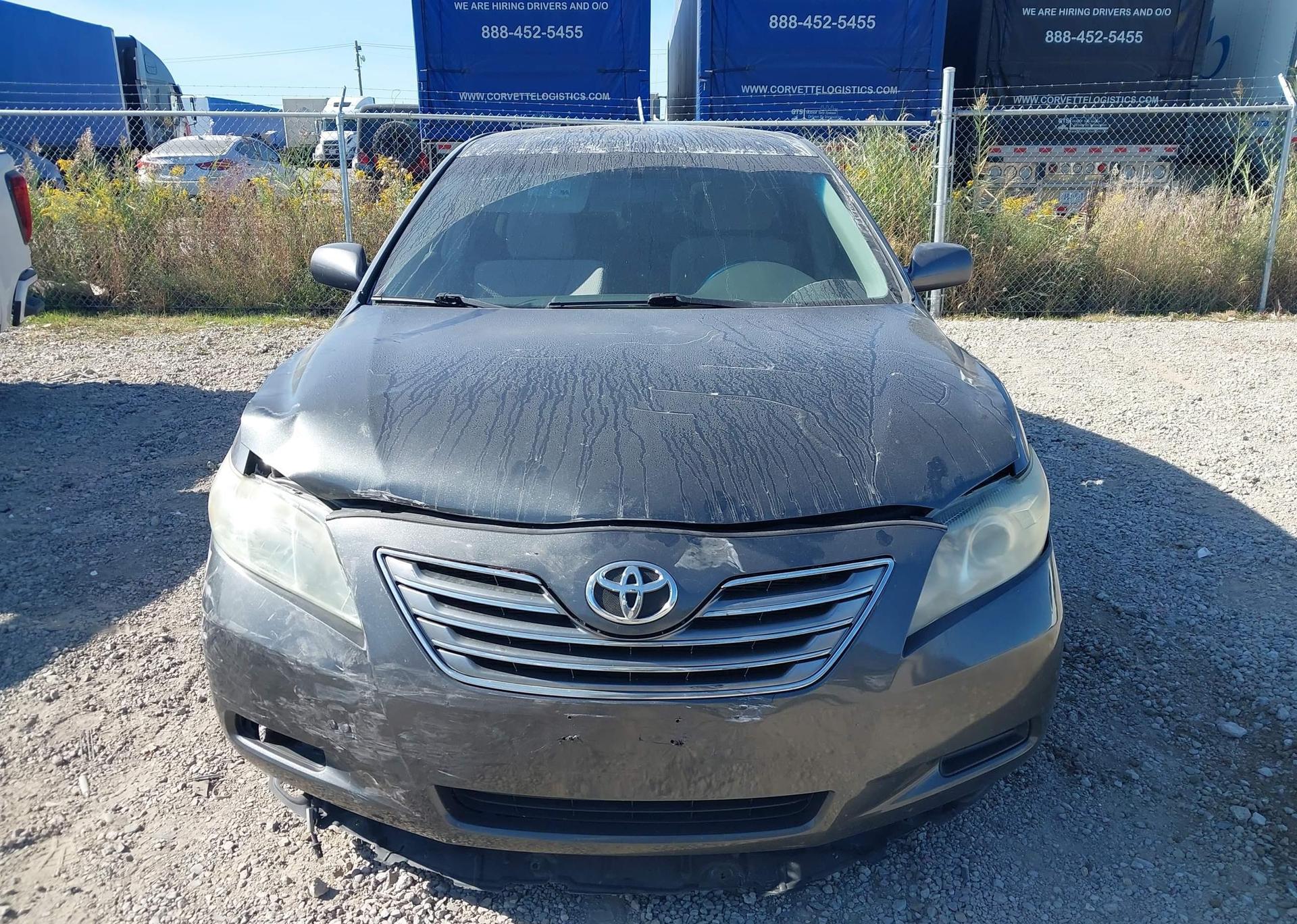 2011 TOYOTA CAMRY LE