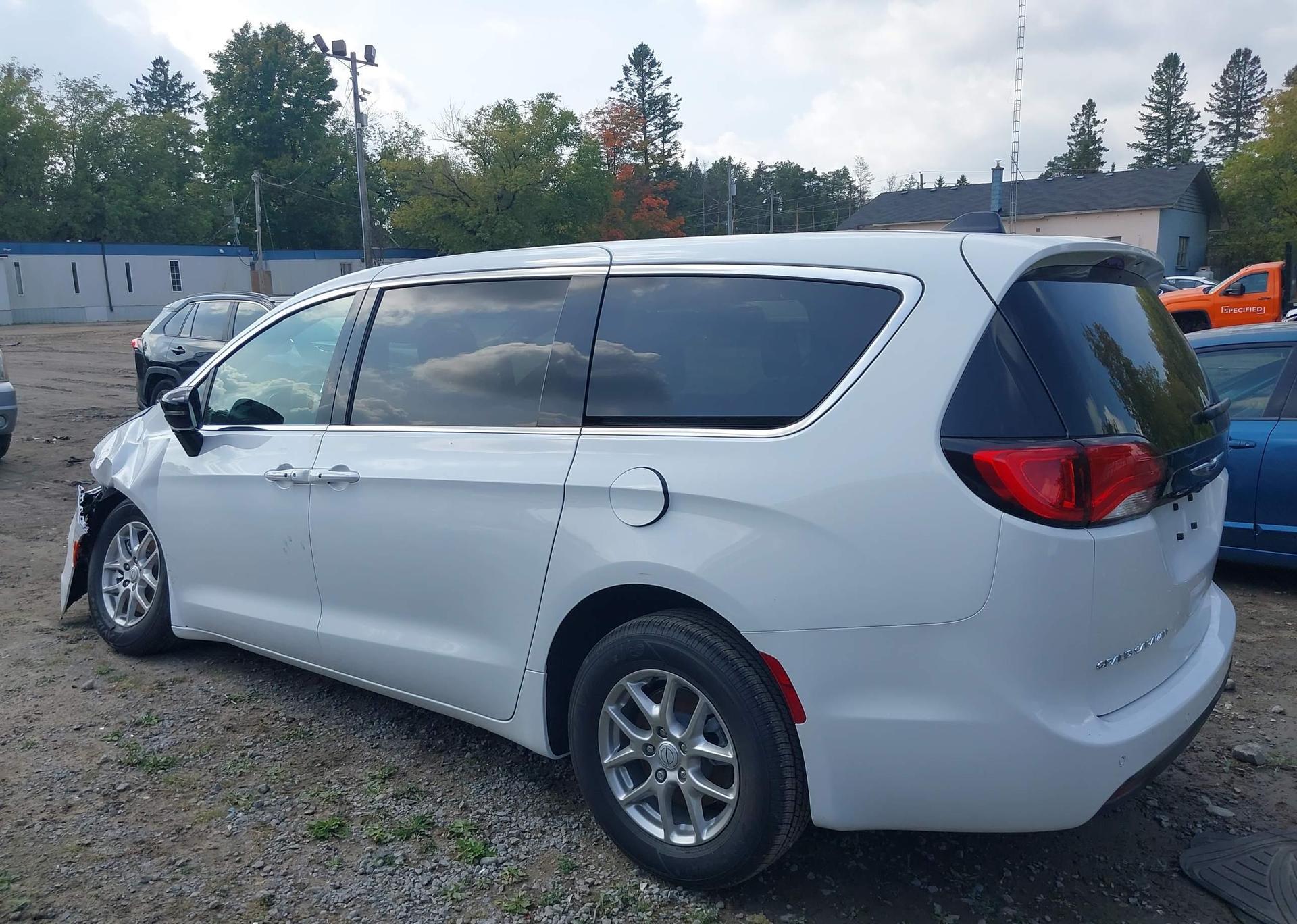 2025 CHRYSLER GRAND CARAVAN SXT